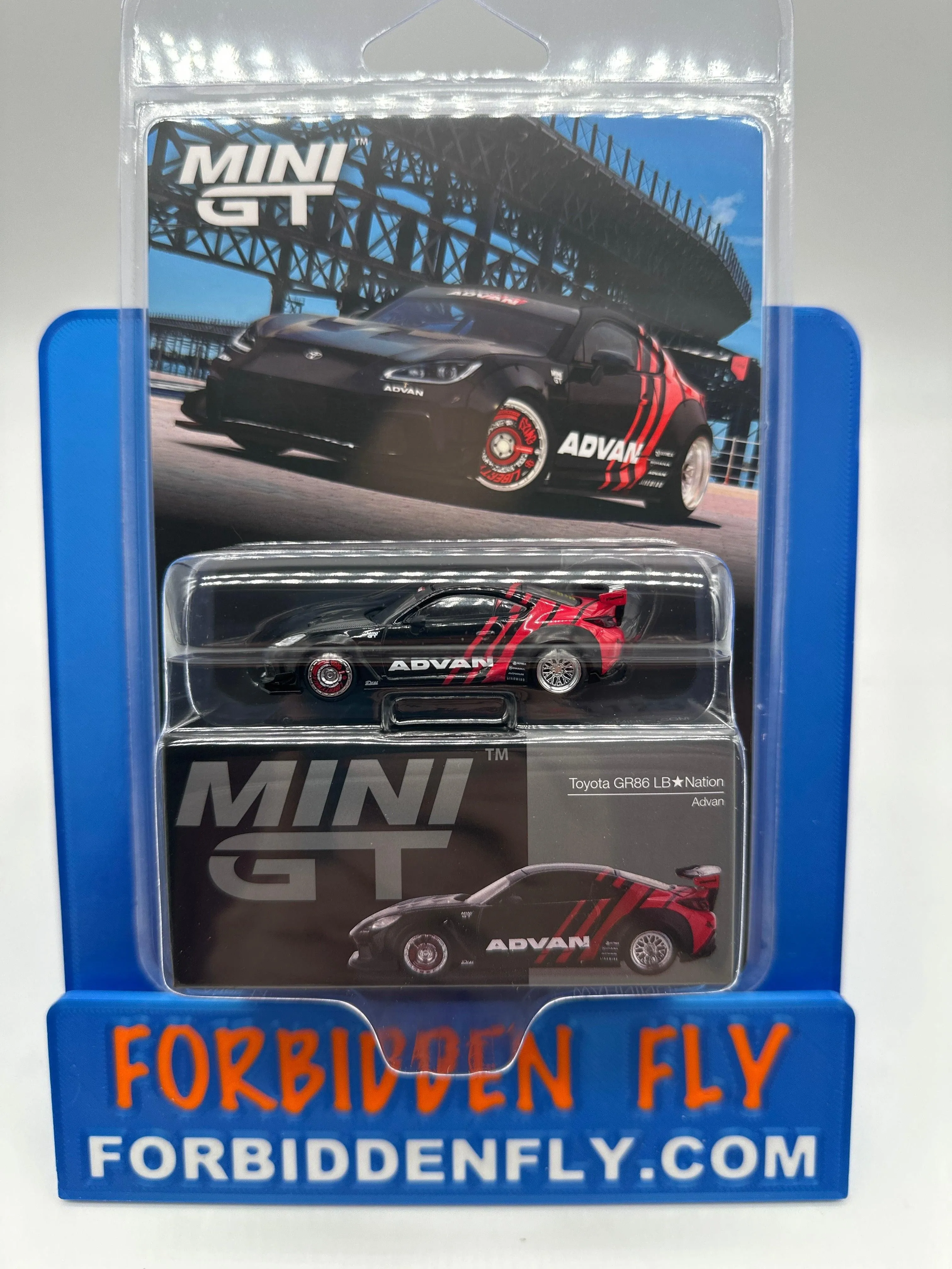 Mini GT Regular Release #1173 - Toyota GR86 LB*Nation - Advan Livery