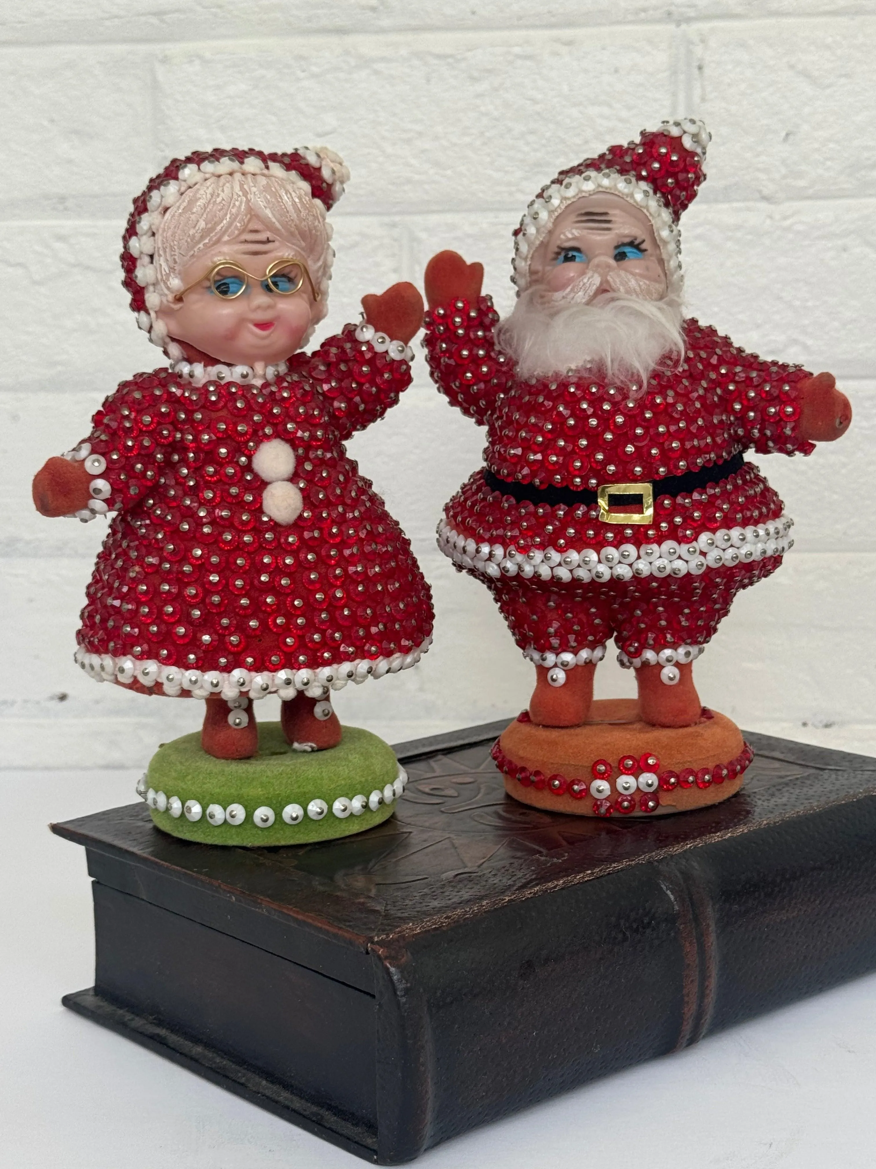 Vintage Hong Kong Flocked Push Pin Bead Santa & Mrs. Claus Christmas Ornament Set
