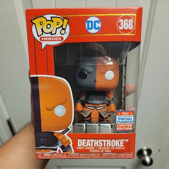 Product image for Deathstroke (Imperial Palace) [Virtual Funkon]