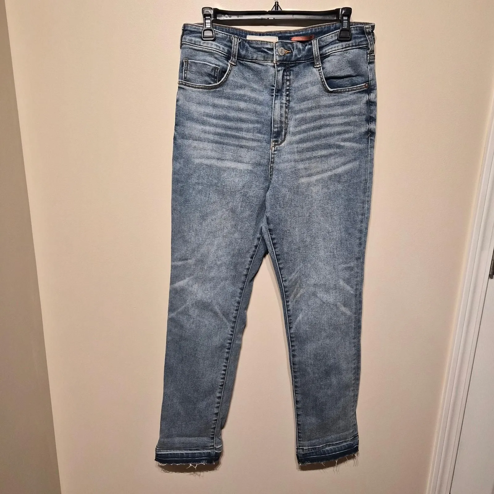 ZIXjZonFJ3sYvfwsVl7B Picture 0
