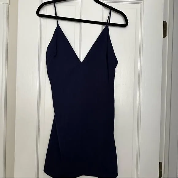 Listing Image Blurred Background