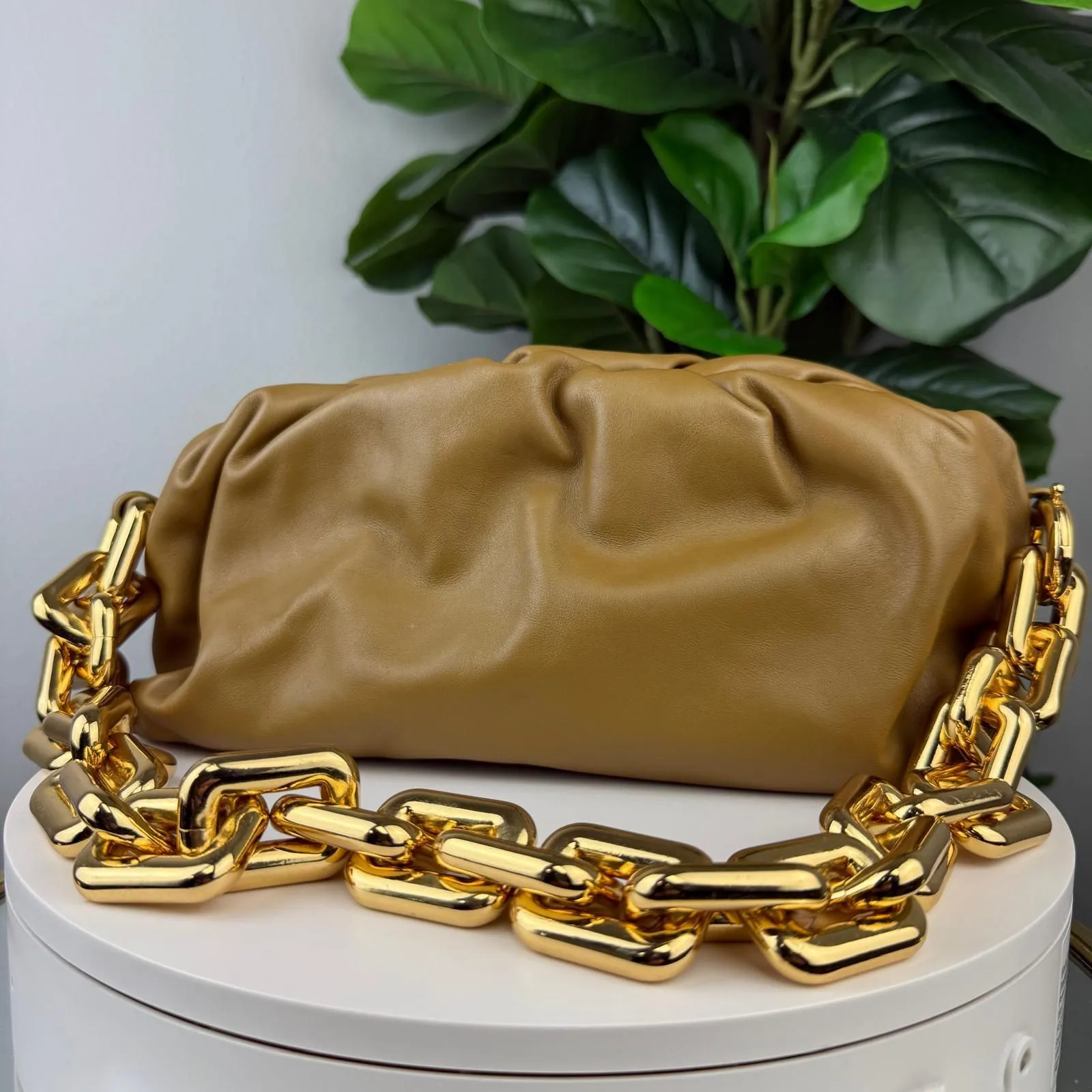 Authentic Bottega Veneta The Chain Pouch - Certificate of Authenticity Included