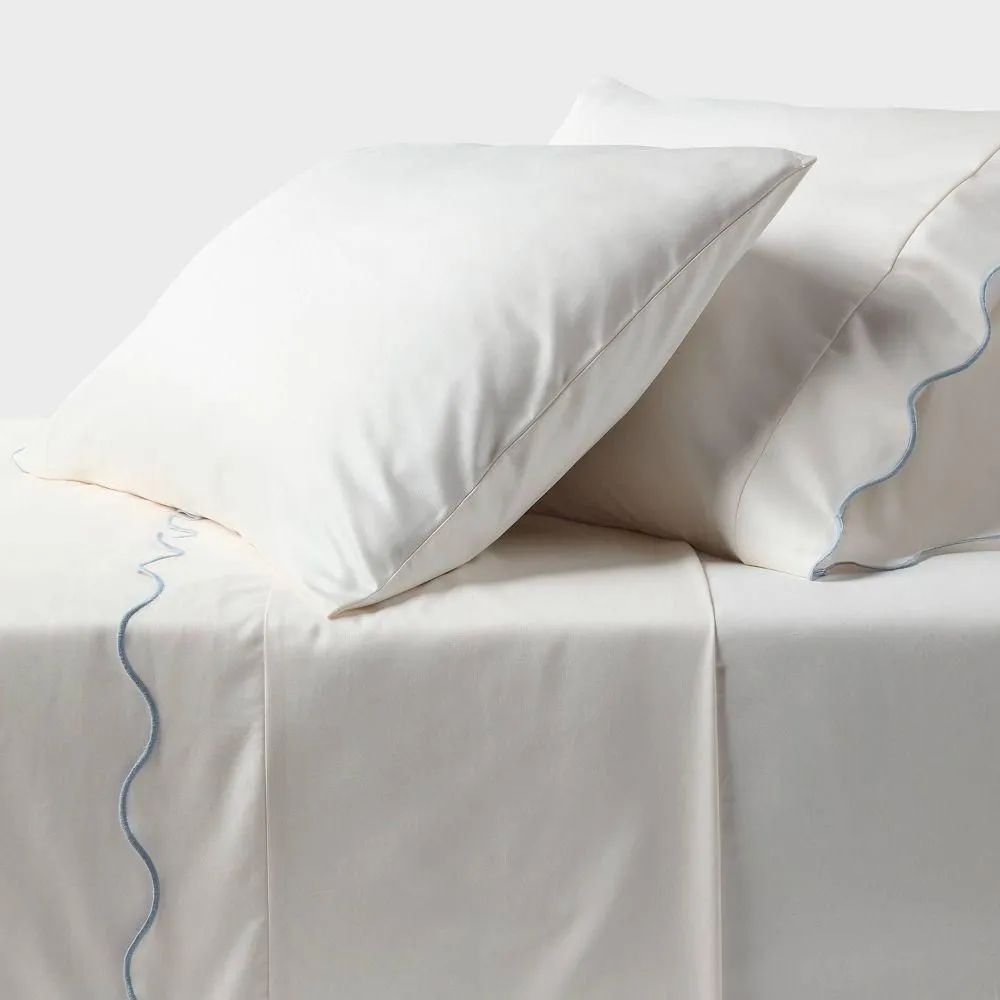 New without box - California King 400 Thread Count Performance Sheet Set Blue Scalloped Hem -