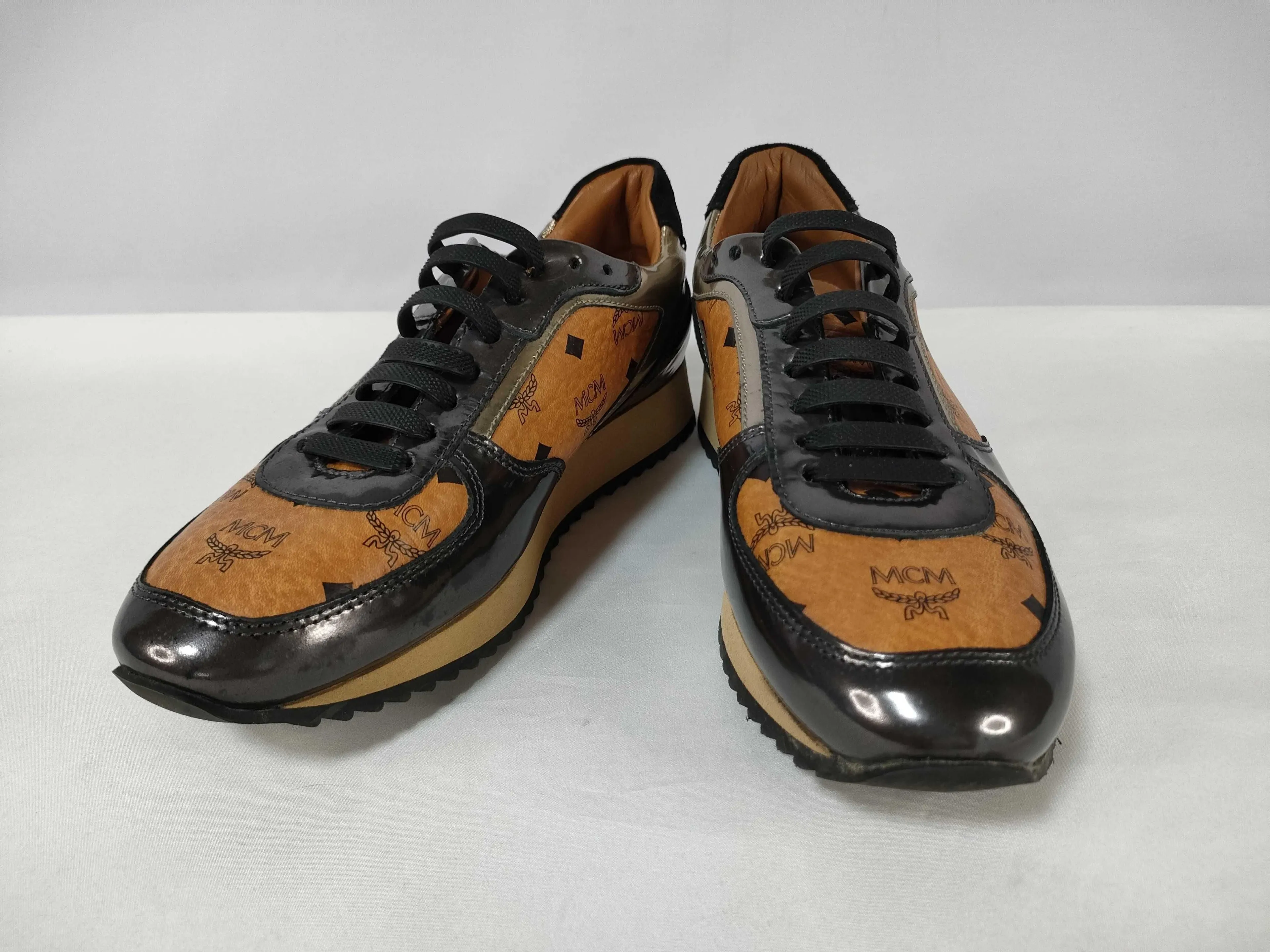 MCM Terrain Low-Top Sneakers in Cognac Visetos Monogram Sz 36