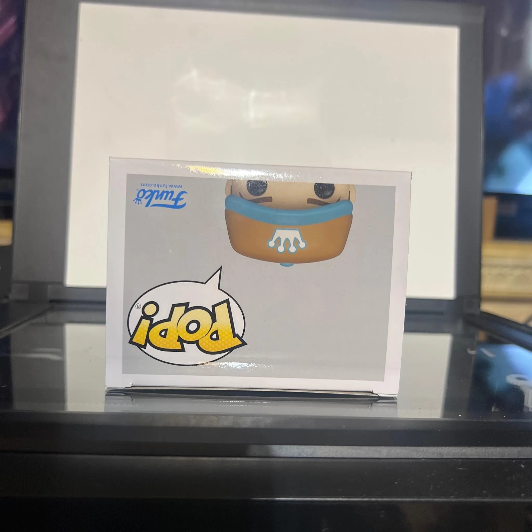Listing Image Blurred Background