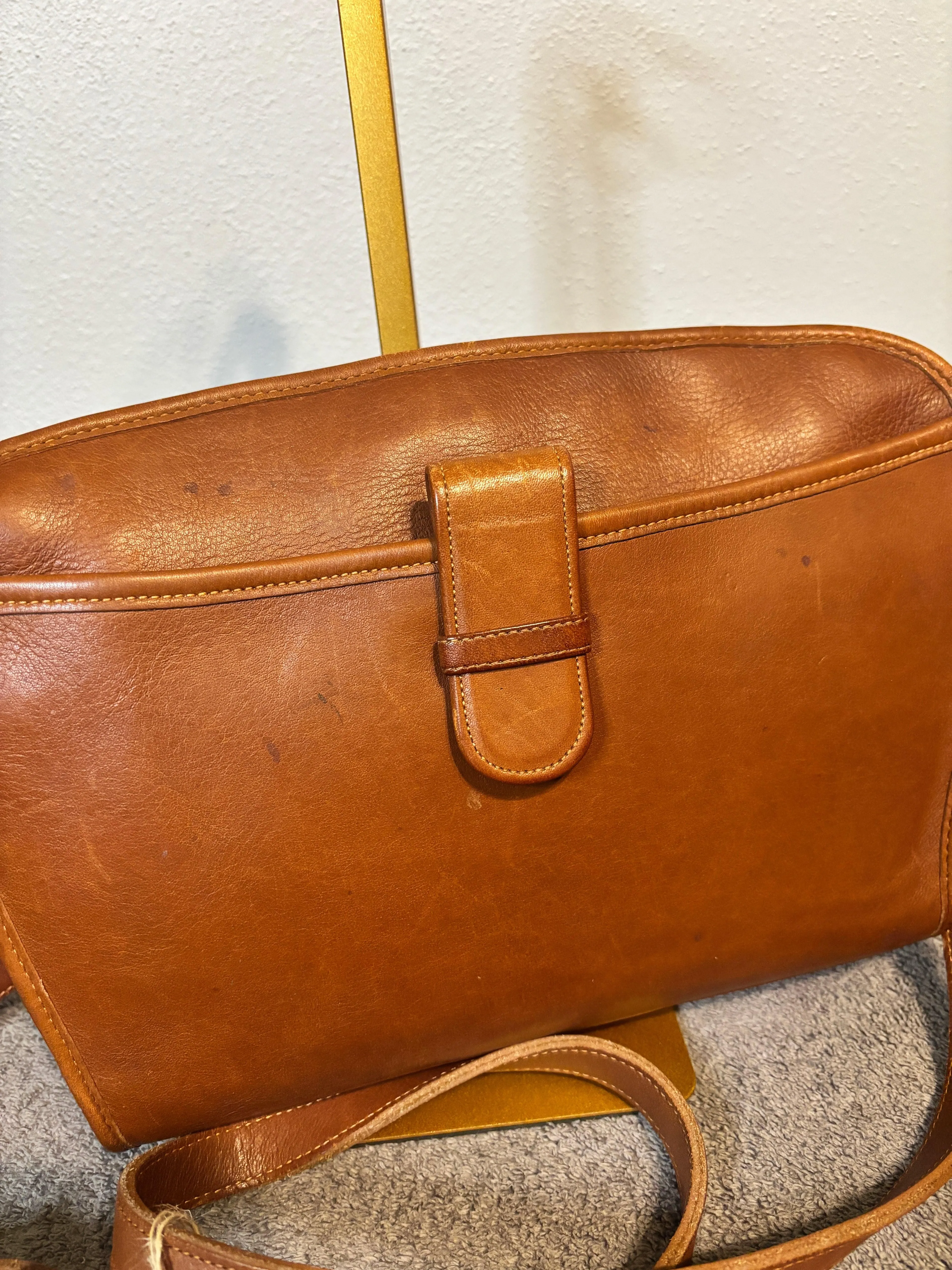 Vintage Coach Brighton Bag British Tan Leather Pre-1994 USA Crossbody