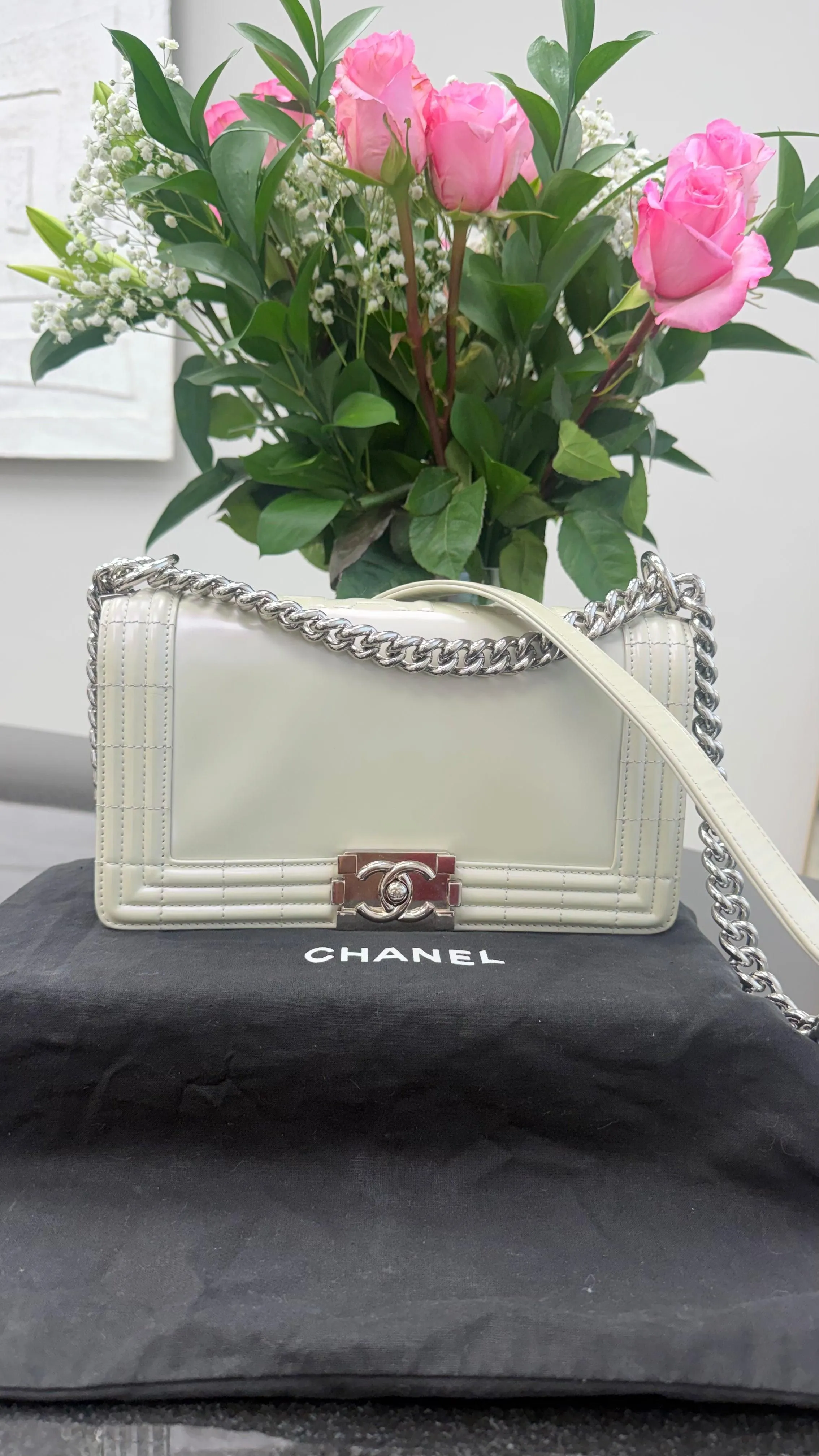 Chanel Pearl Iridescent Glazed Leather Medium Reverso Boy Flap Bag