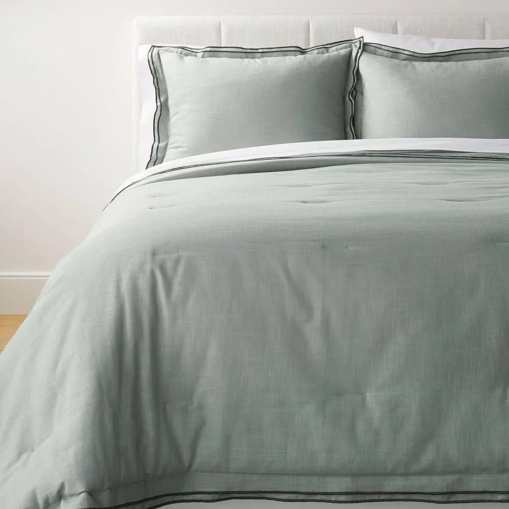New without box - Size: King - Threshold Studio McGee Comforter Set Cotton Slub