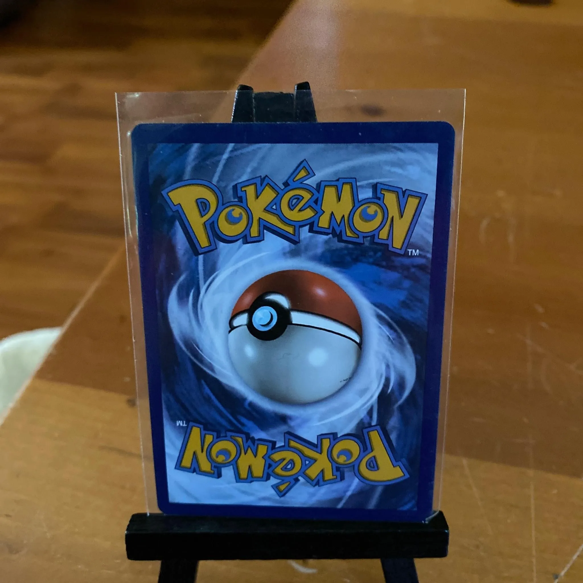 Listing Image Blurred Background