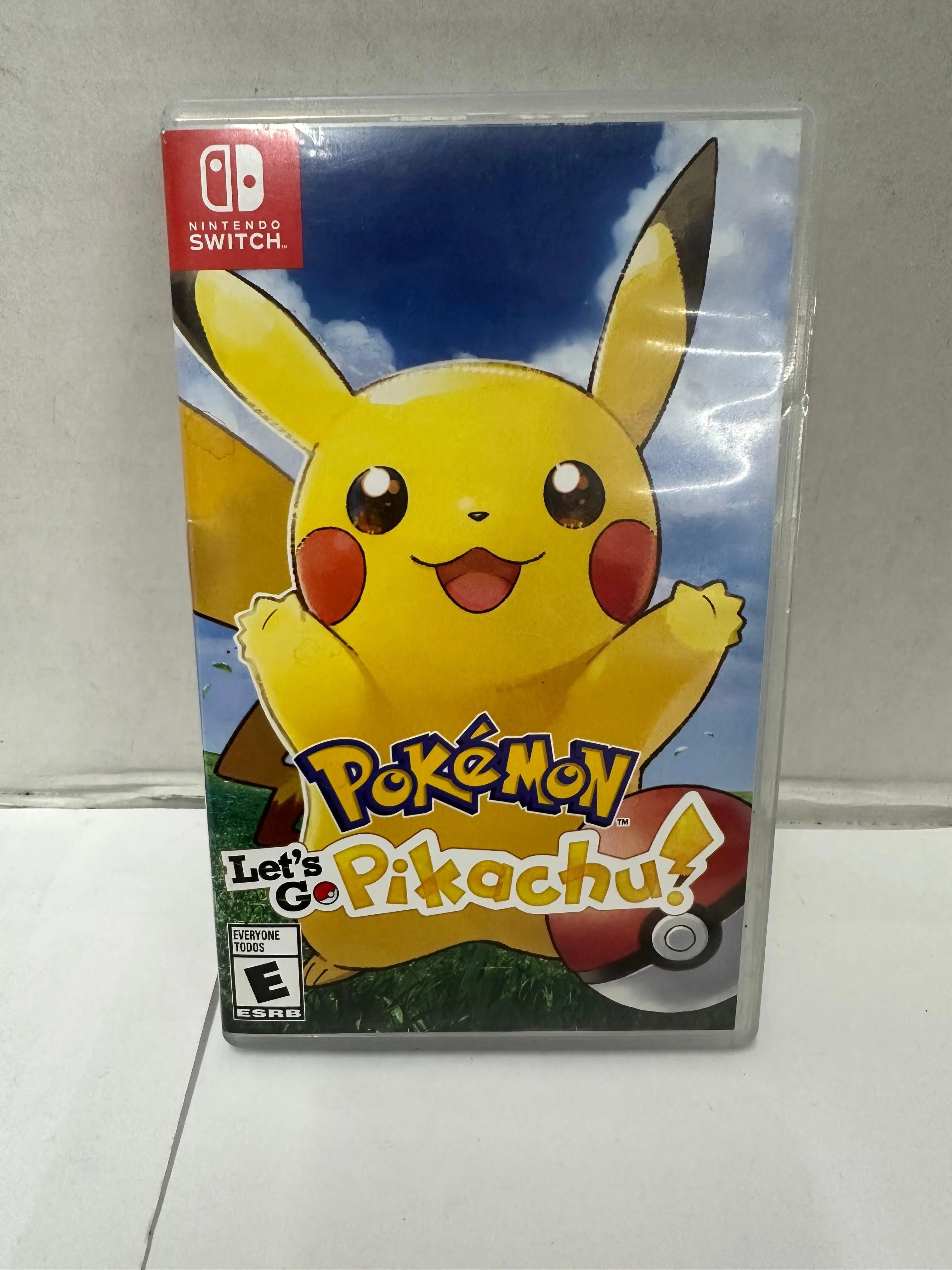 Pokemon Let's Go Pikachu (Nintendo Switch, 2018)