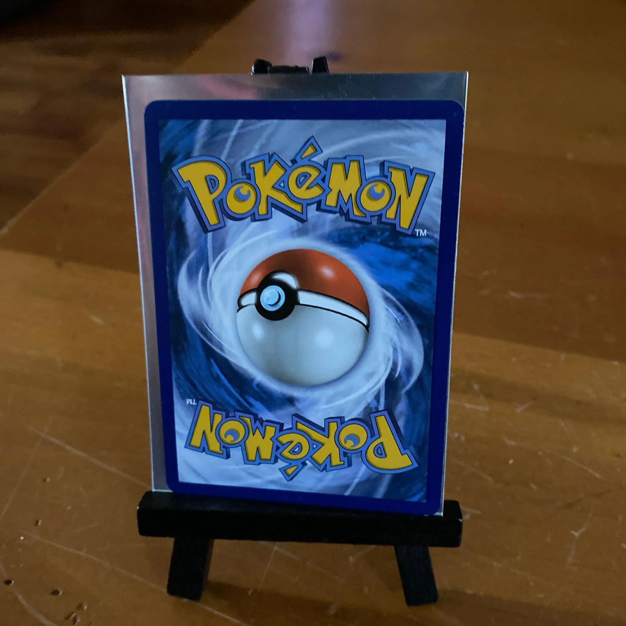Listing Image Blurred Background
