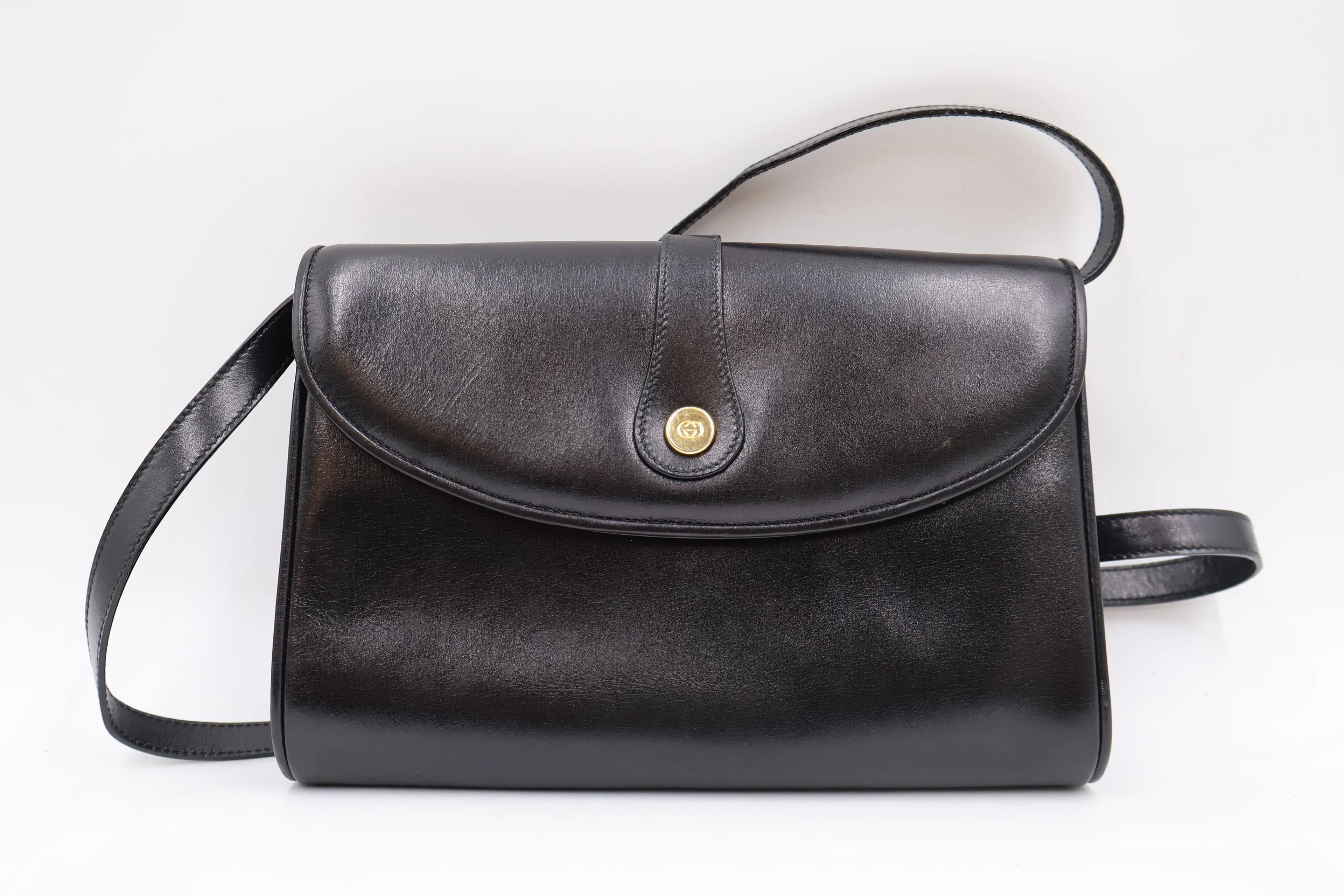 Gucci Vintage GG Flap Leather Shoulder Bag (11177)