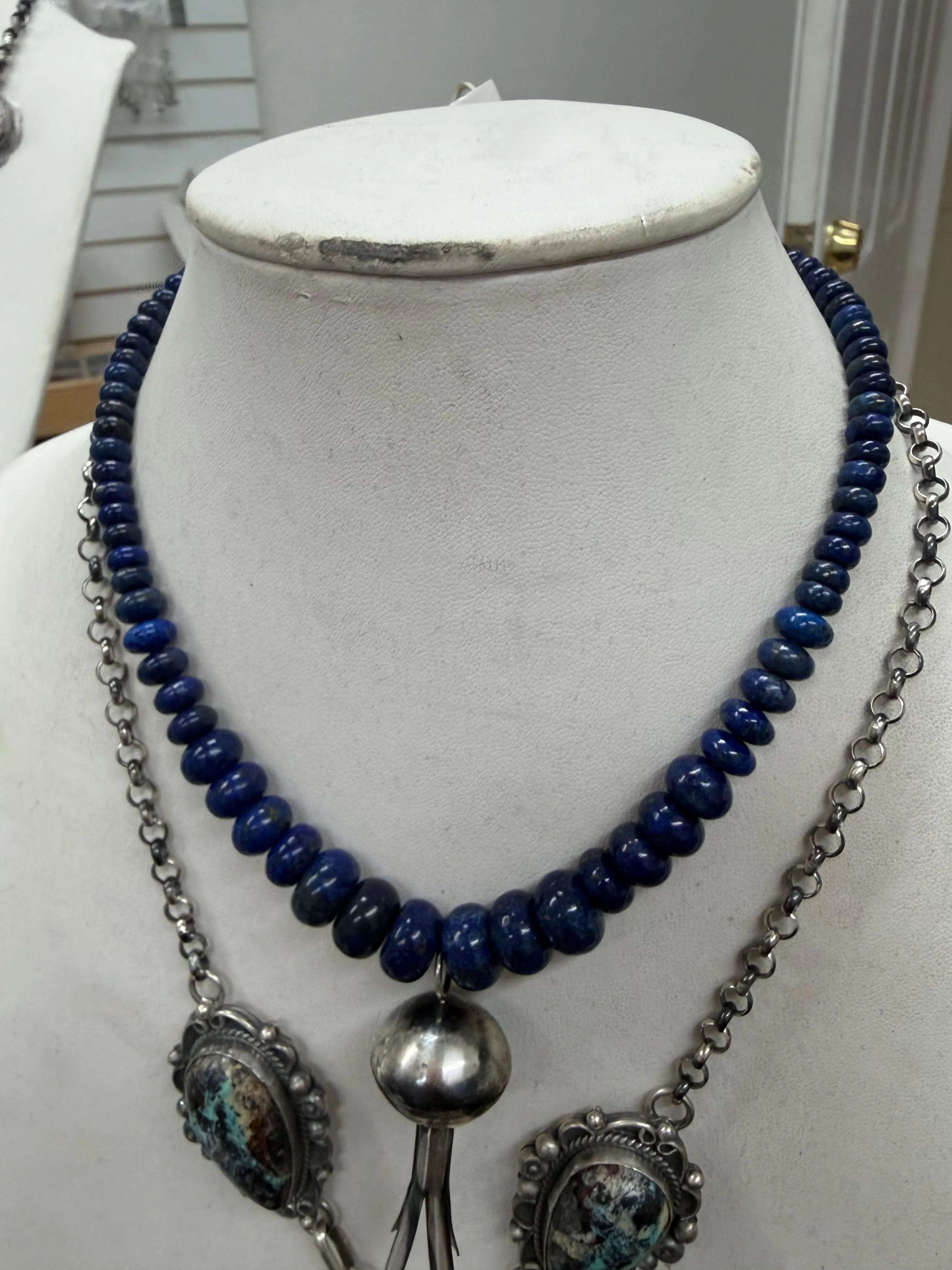 4 // LAPIS LAZULI 18" BLOSSOM NECKLACE