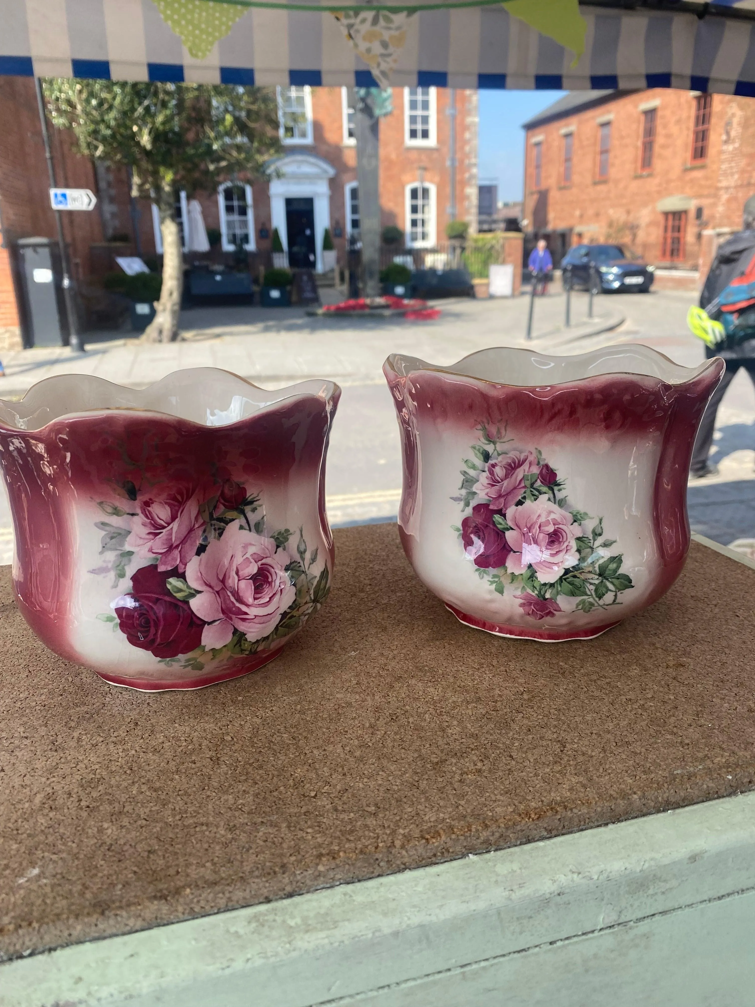Vintage Planters pink floral Pair