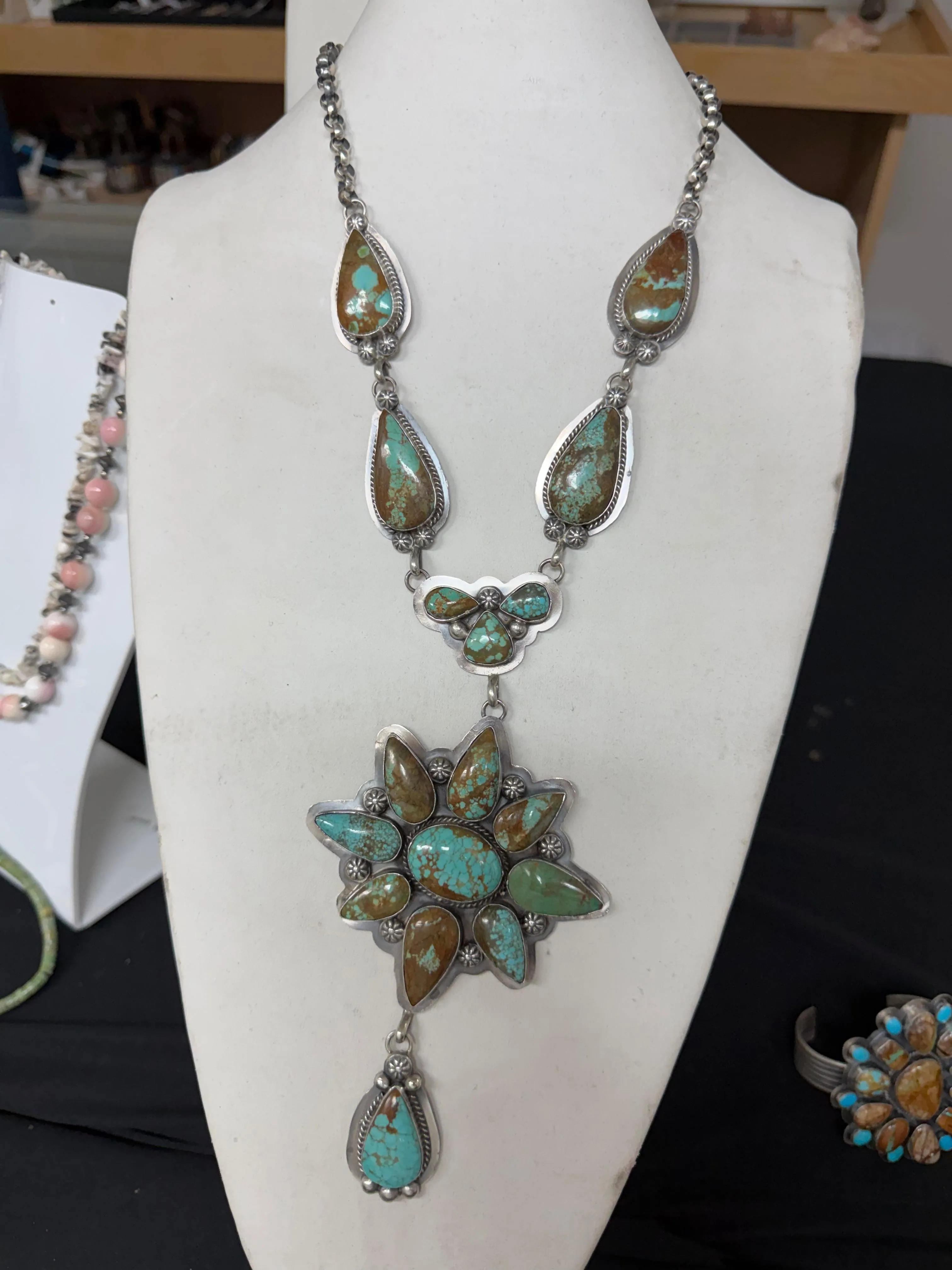 30% + 20% OFF DEAL: DELBERT SECATERO MINE 8 TURQUOISE LARIAT NECKLACE