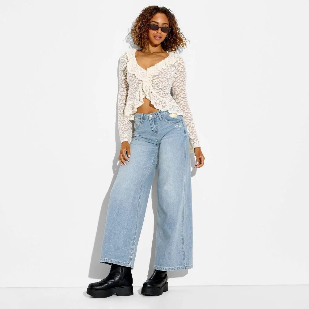 New without Tags - Size: 4 - Women's Mid-Rise Ultra Wide Leg Baggy Jeans - Wild Fable Medium Wash