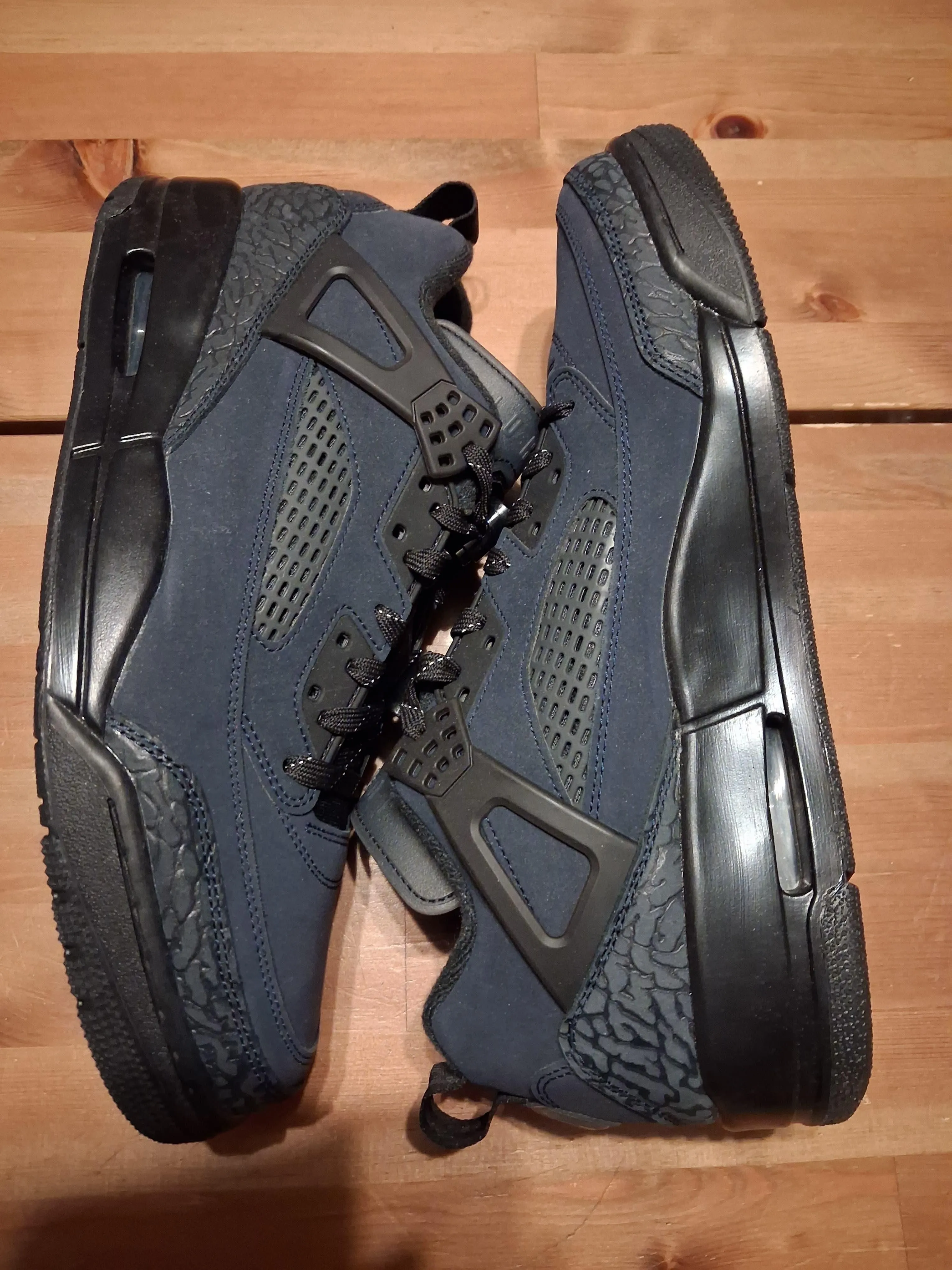 Jordan spizike low dark obsidian/Anthracite (44.5) (hm4732 400)