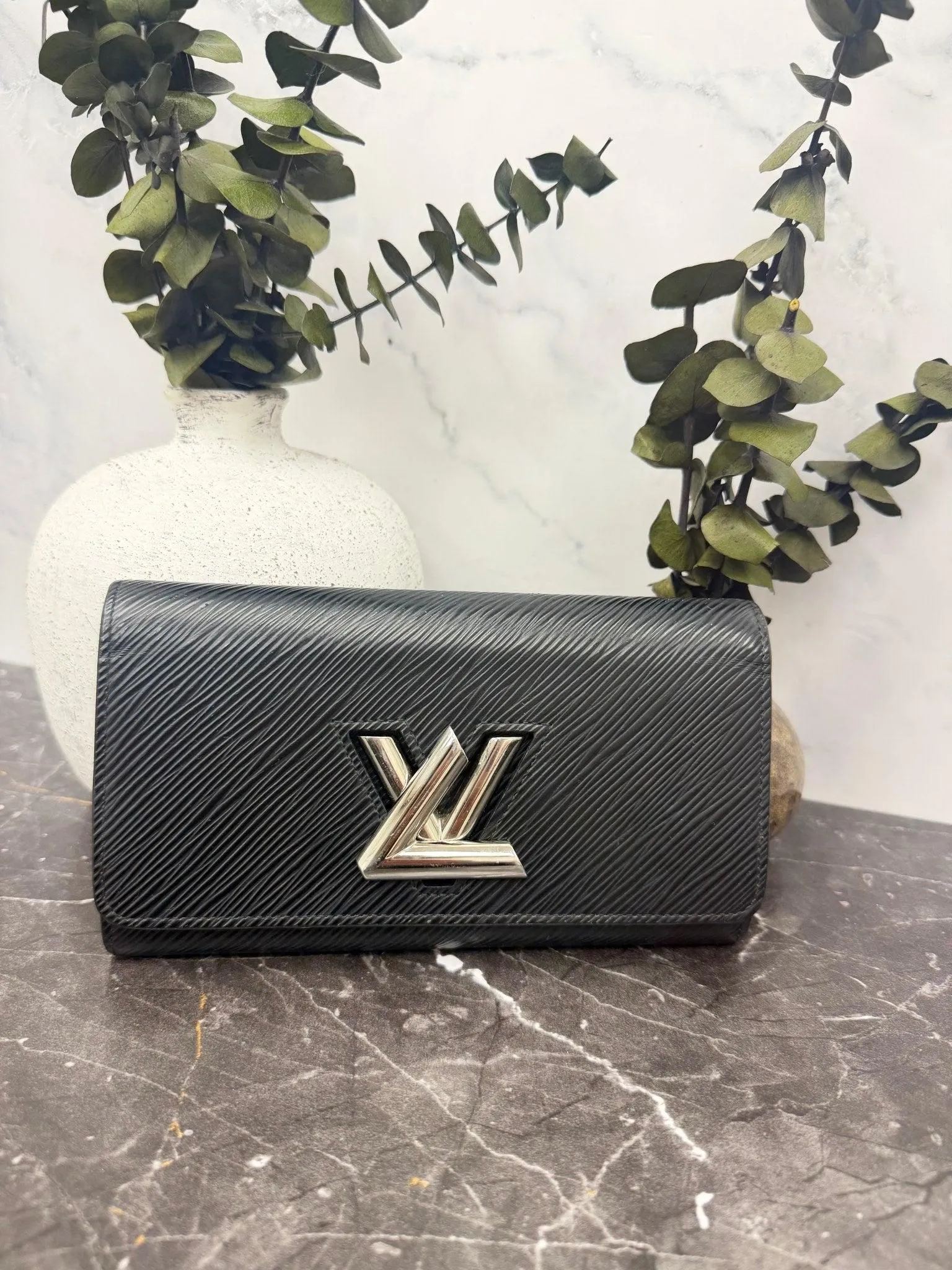 Louis Vuitton Black Epi Leather Twist Wallet