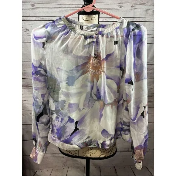 Product image for Jennifer Lopez XS white and purple lined  blouse - 2419