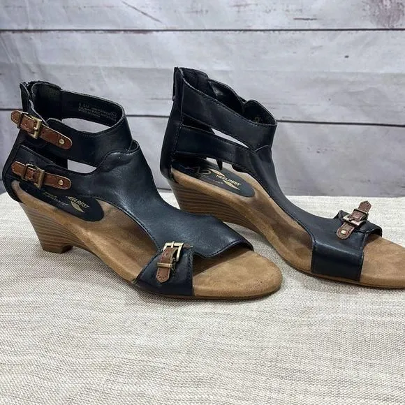 Product image for A2 Aersoles size 8.5M black sandals with zip up ankle