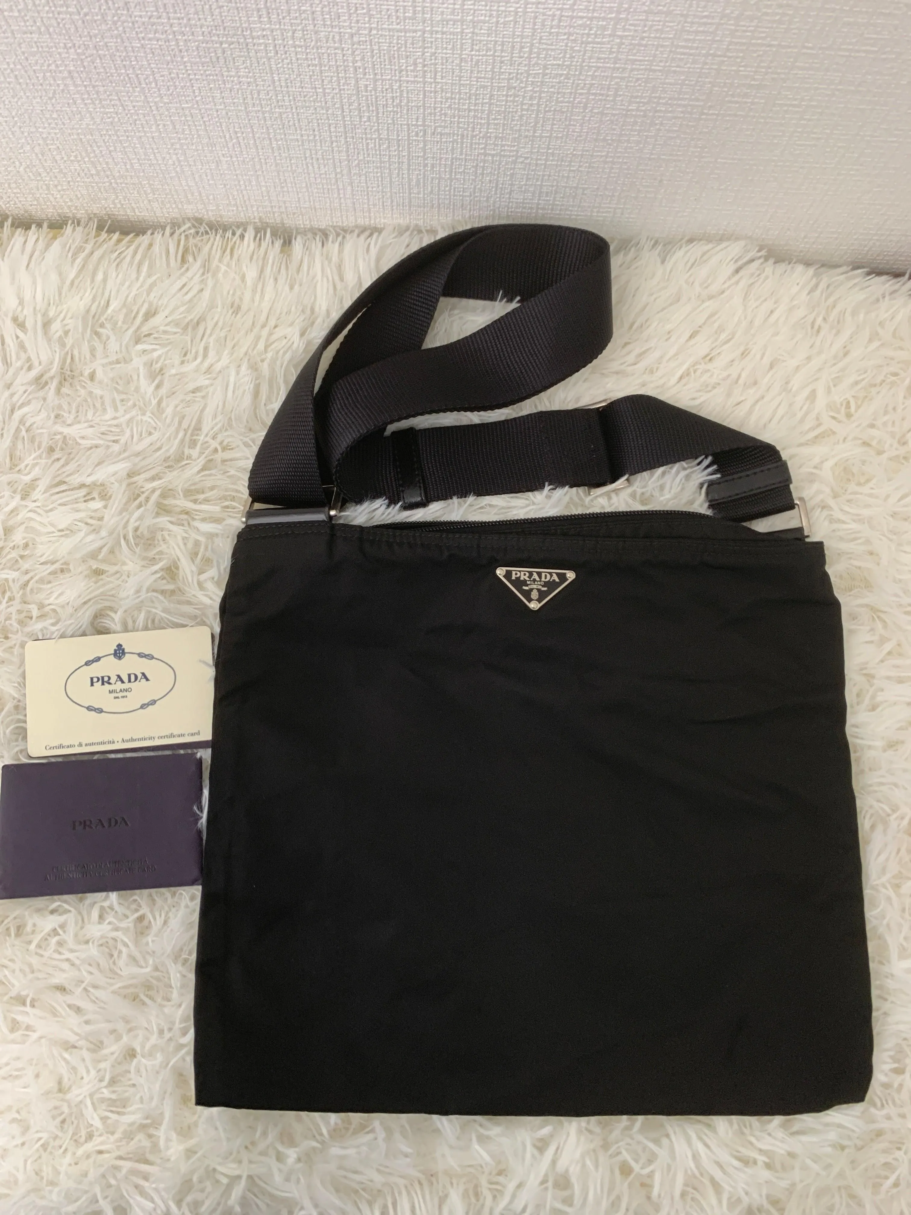 Prada Black Shoulder Bags A-15959