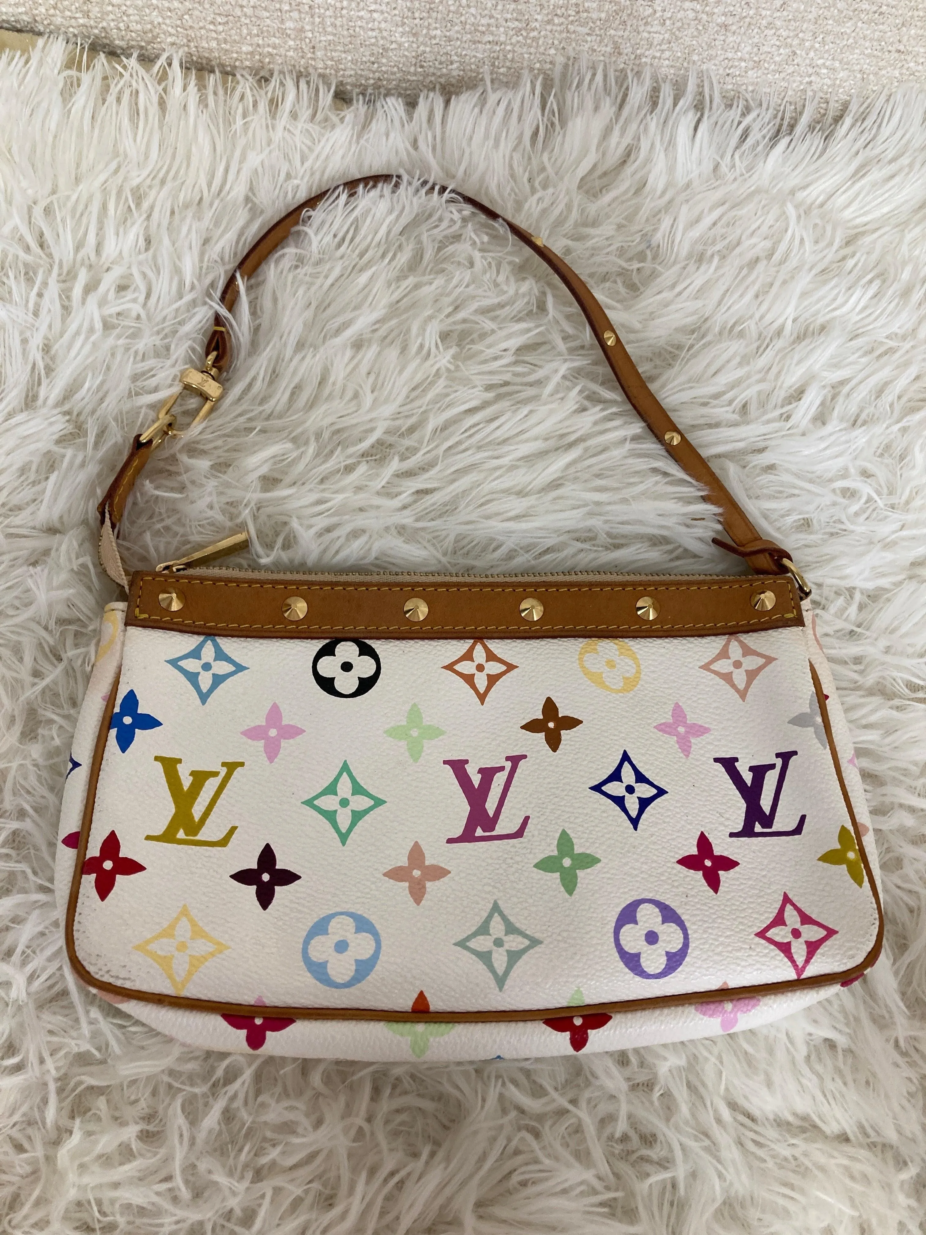 Louis Vuitton Multicolor Pouches A-17225