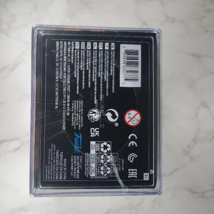 Listing Image Blurred Background