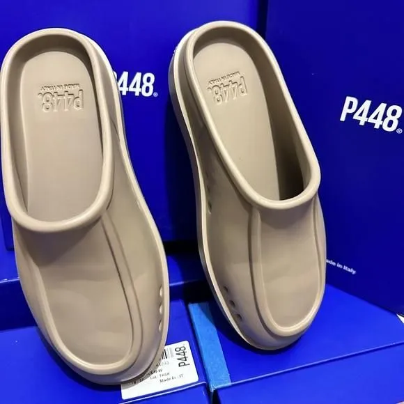 Product image for NEW! P448 FLOW CLOGS
