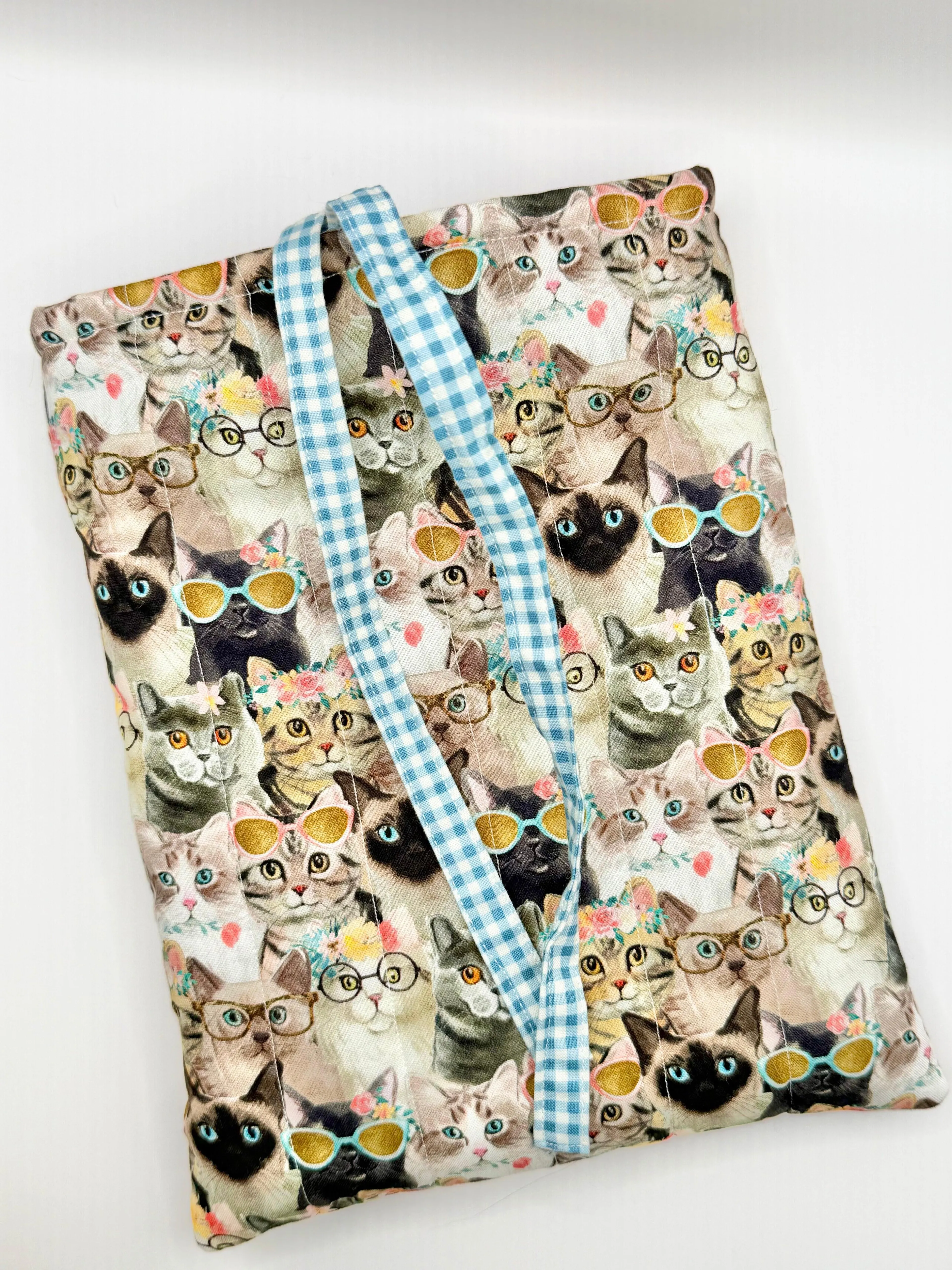 Cats Book Sleeve (large)