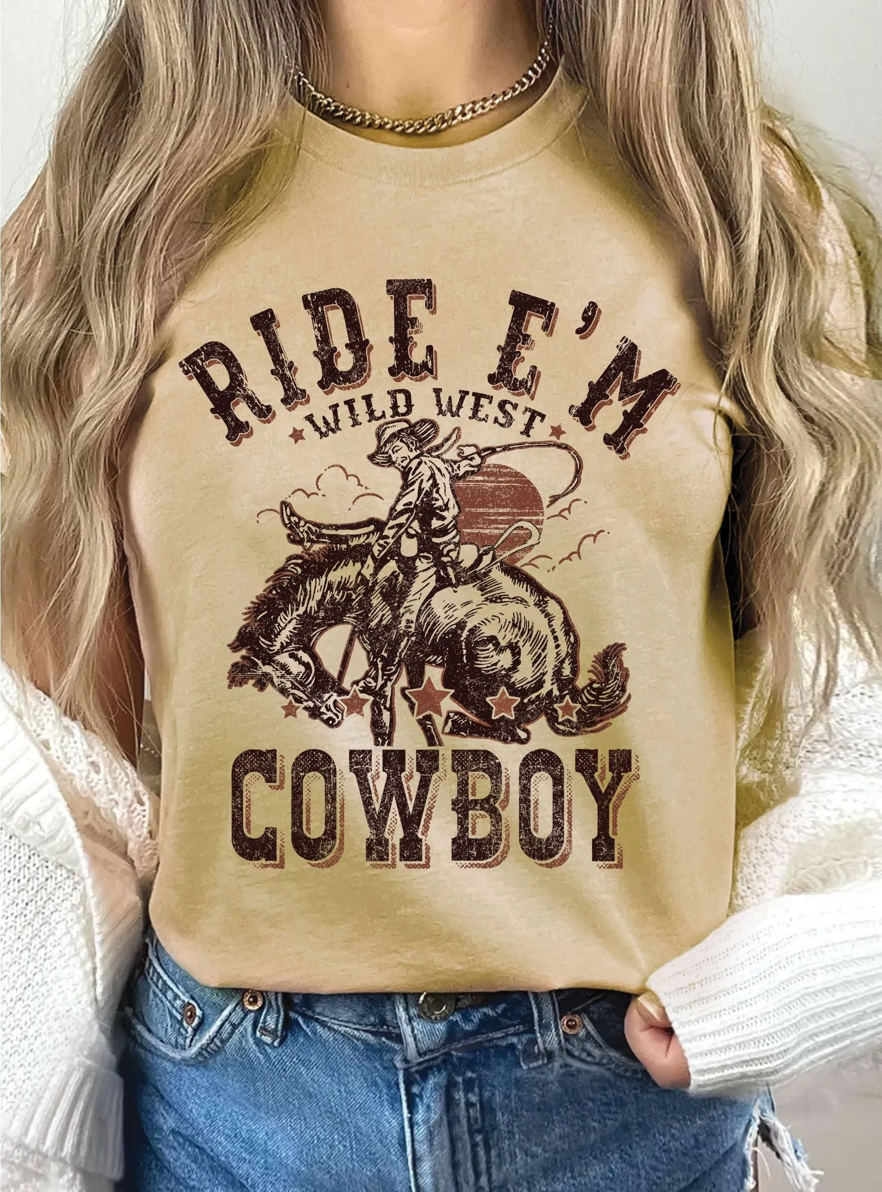 RIDE E'M COWBOY GRAPHIC TSHIRTS: Tan
