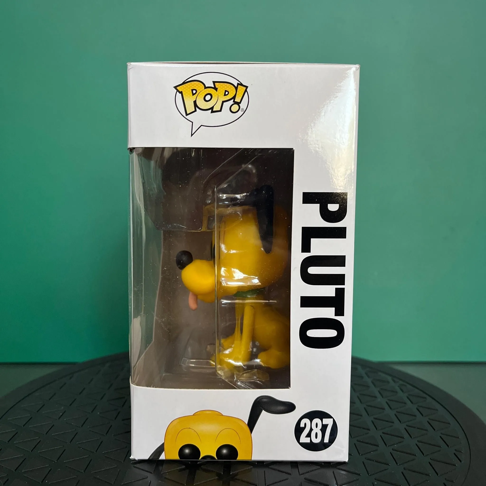 Listing Image Blurred Background