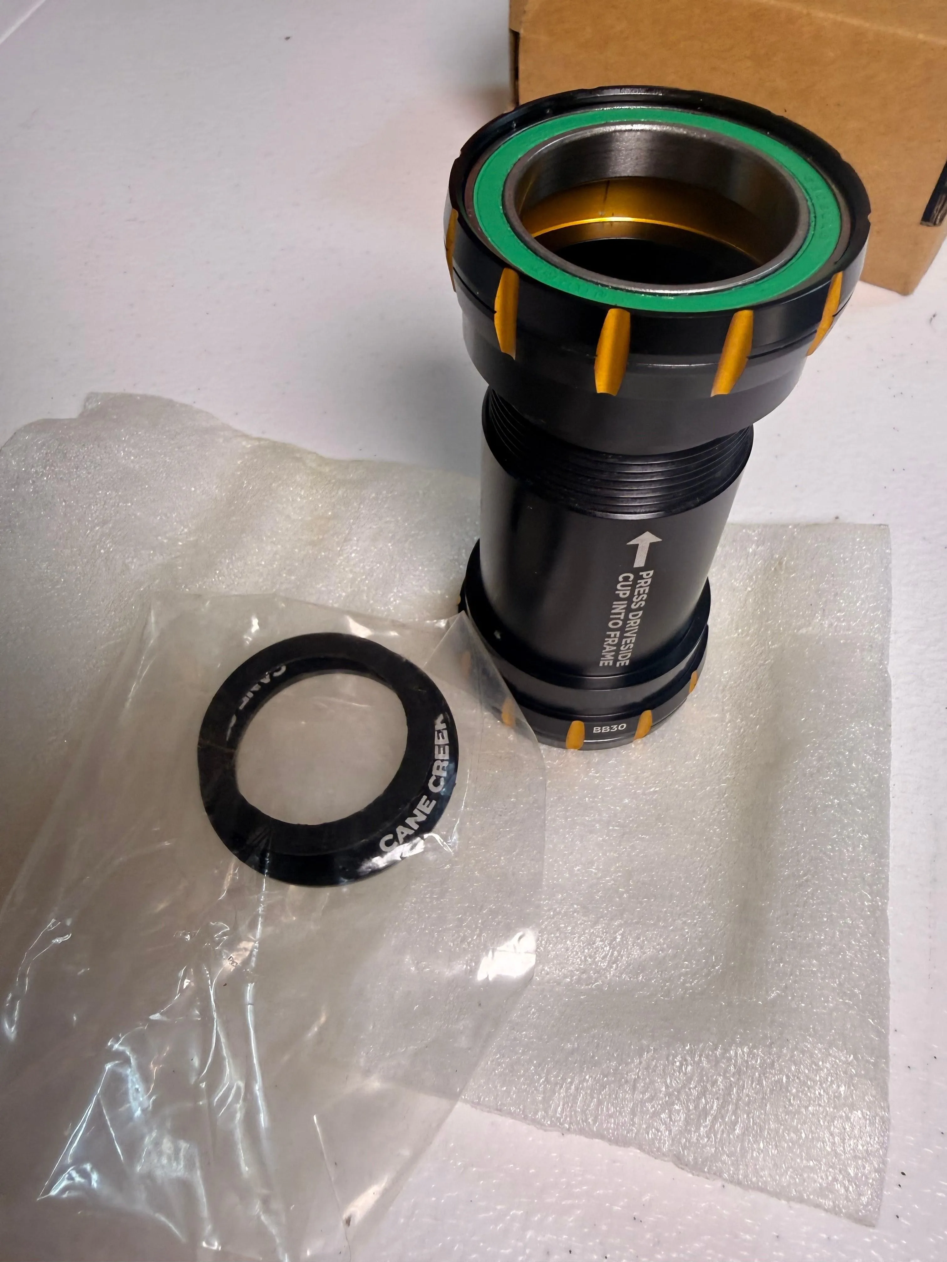 Cane creek Hellbender 110 BB30 Bottom Bracket 68/73mm 30mm