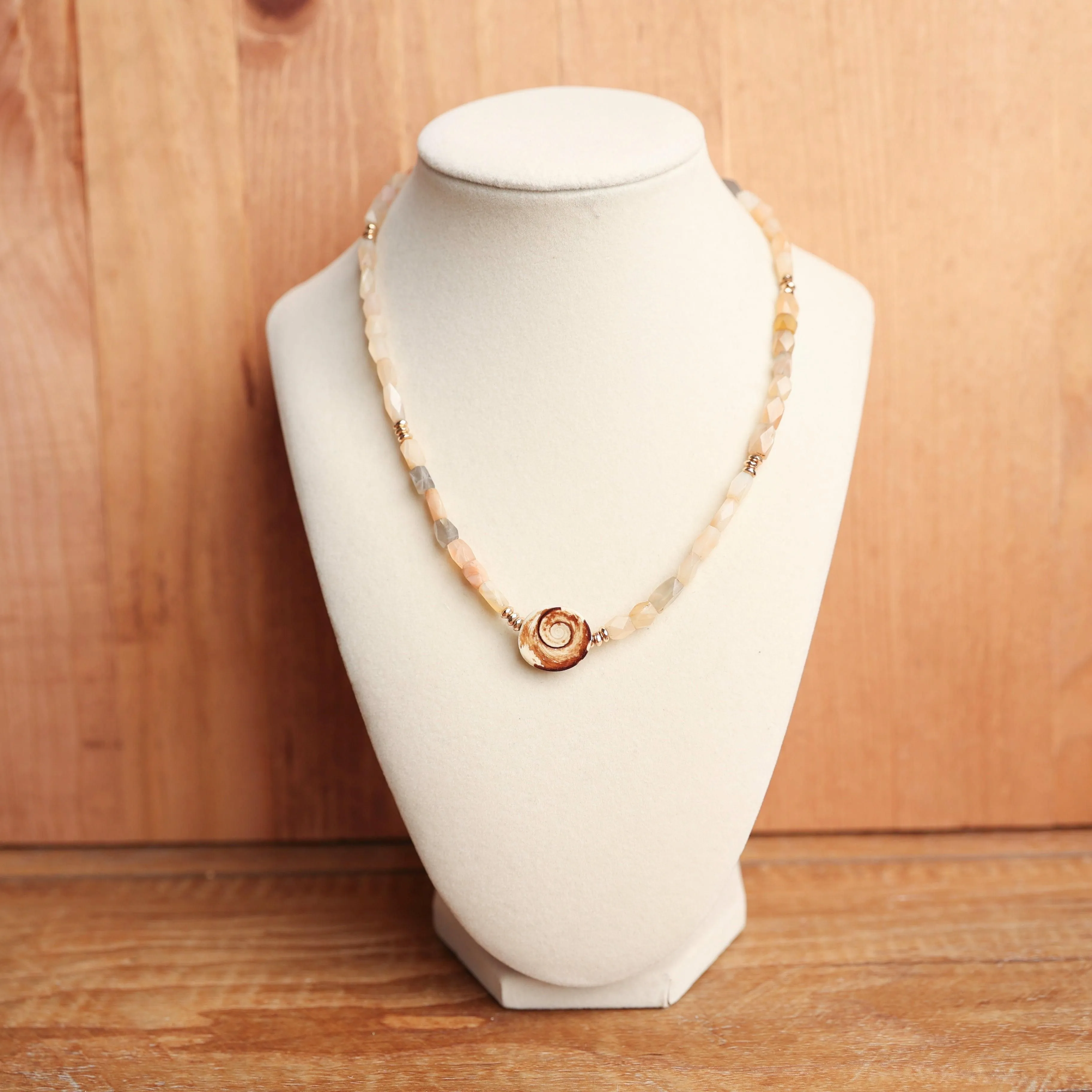 Moonstone & Sea Shell Necklace