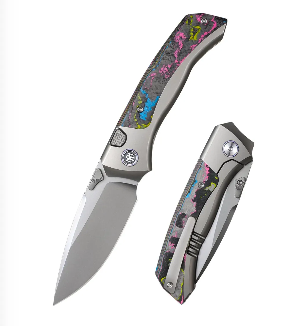Remette RT-Steed RTWS-TCBA – 3.07″ Pearlescent M390 Drop Point, Titanium & CamoCarbon Inlay, Button Frame Lock