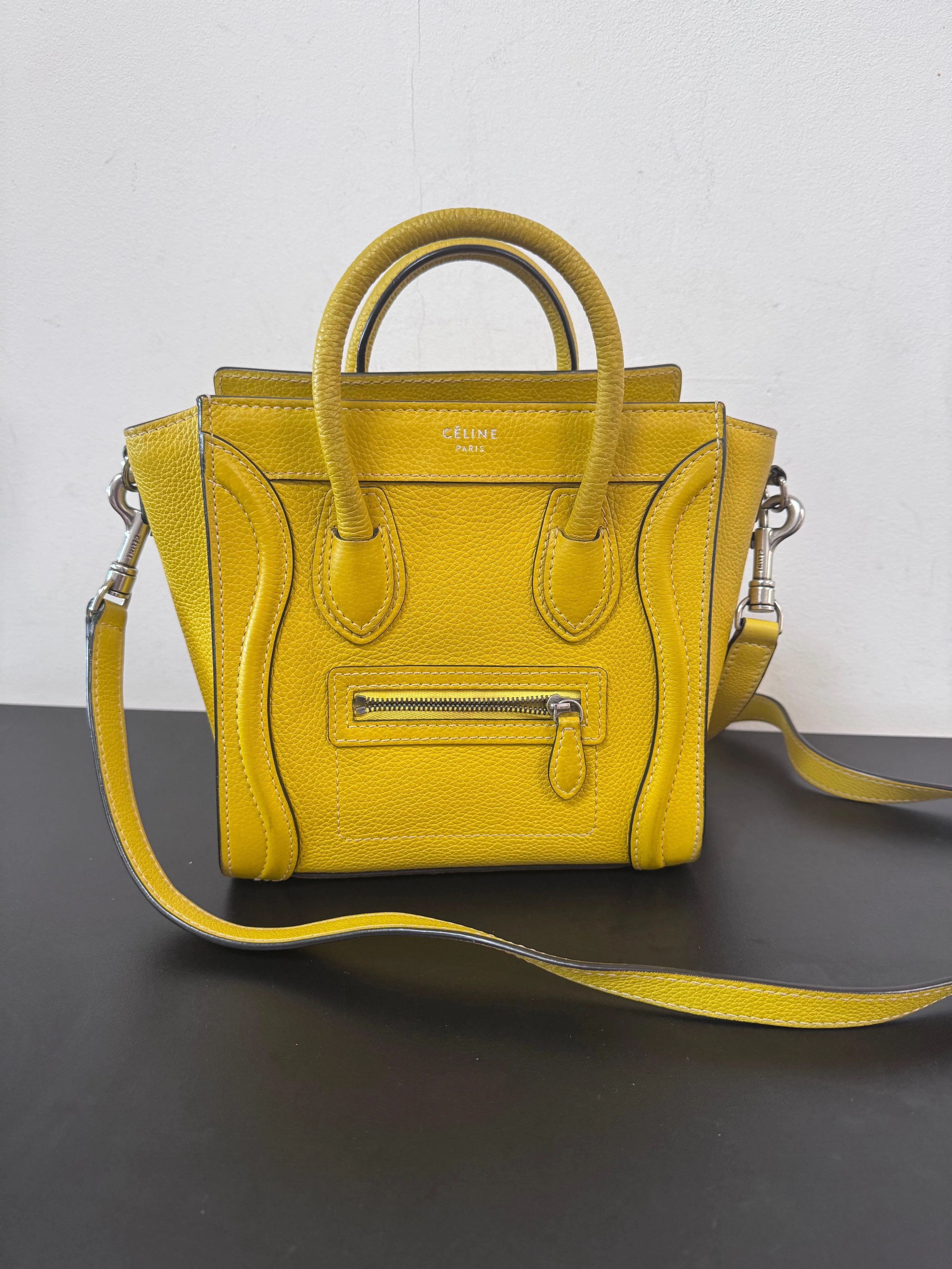 Sac Céline Nano Luggage en Cuir Jaune Citron – Avec Bandoulière d’Origine