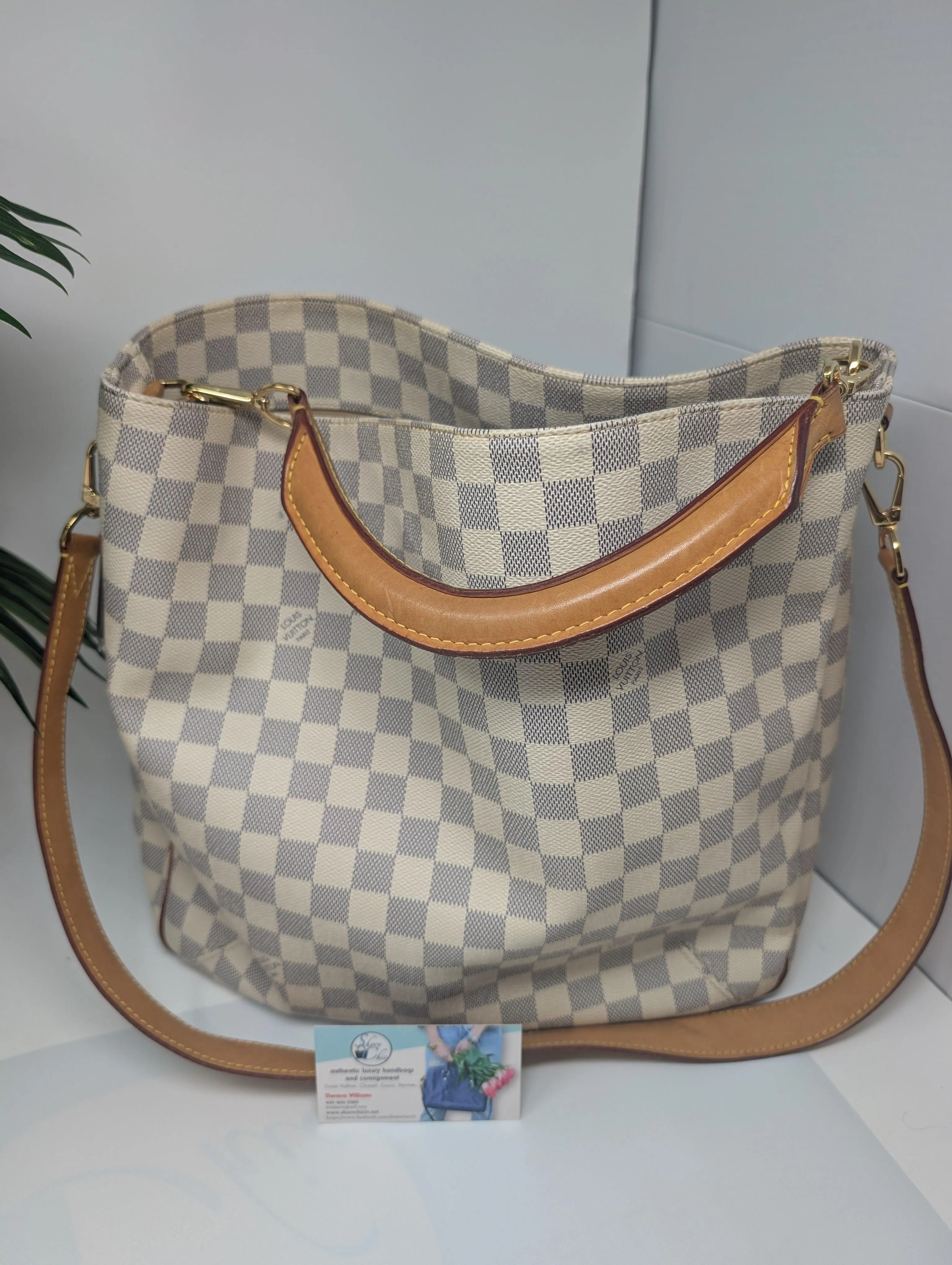 LOUIS VUITTON AZUR SOFFI