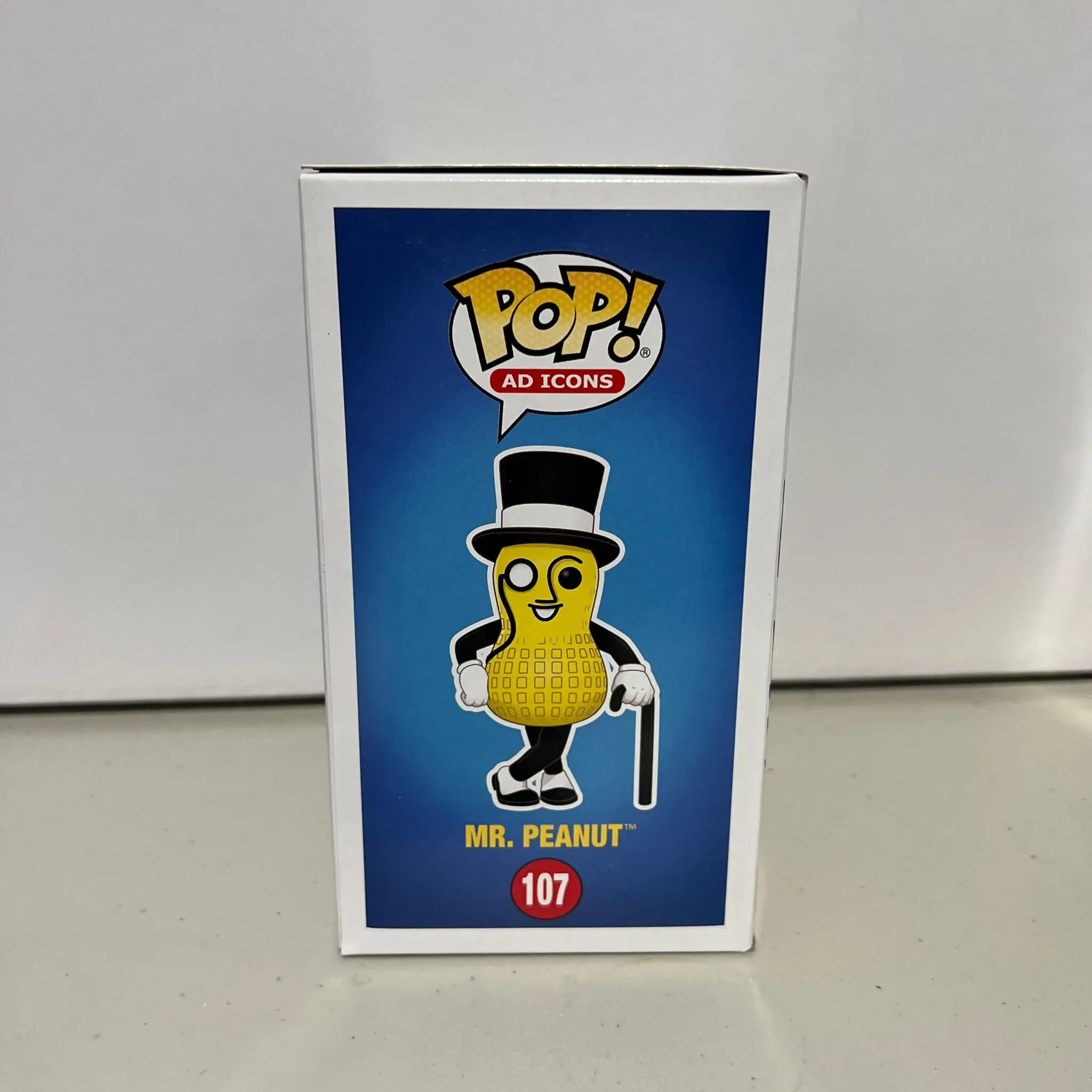 Listing Image Blurred Background