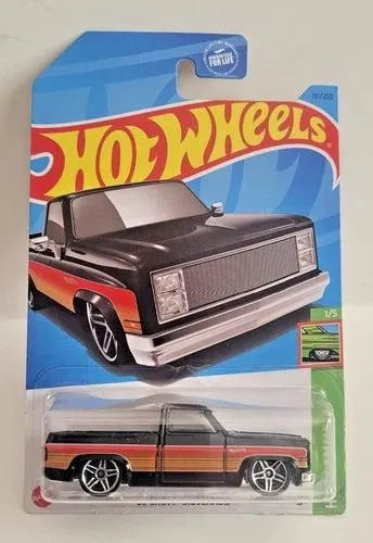 Hot Wheels 2023 HW Slammed '83 Chevy Silverado Black Diecast Model Car