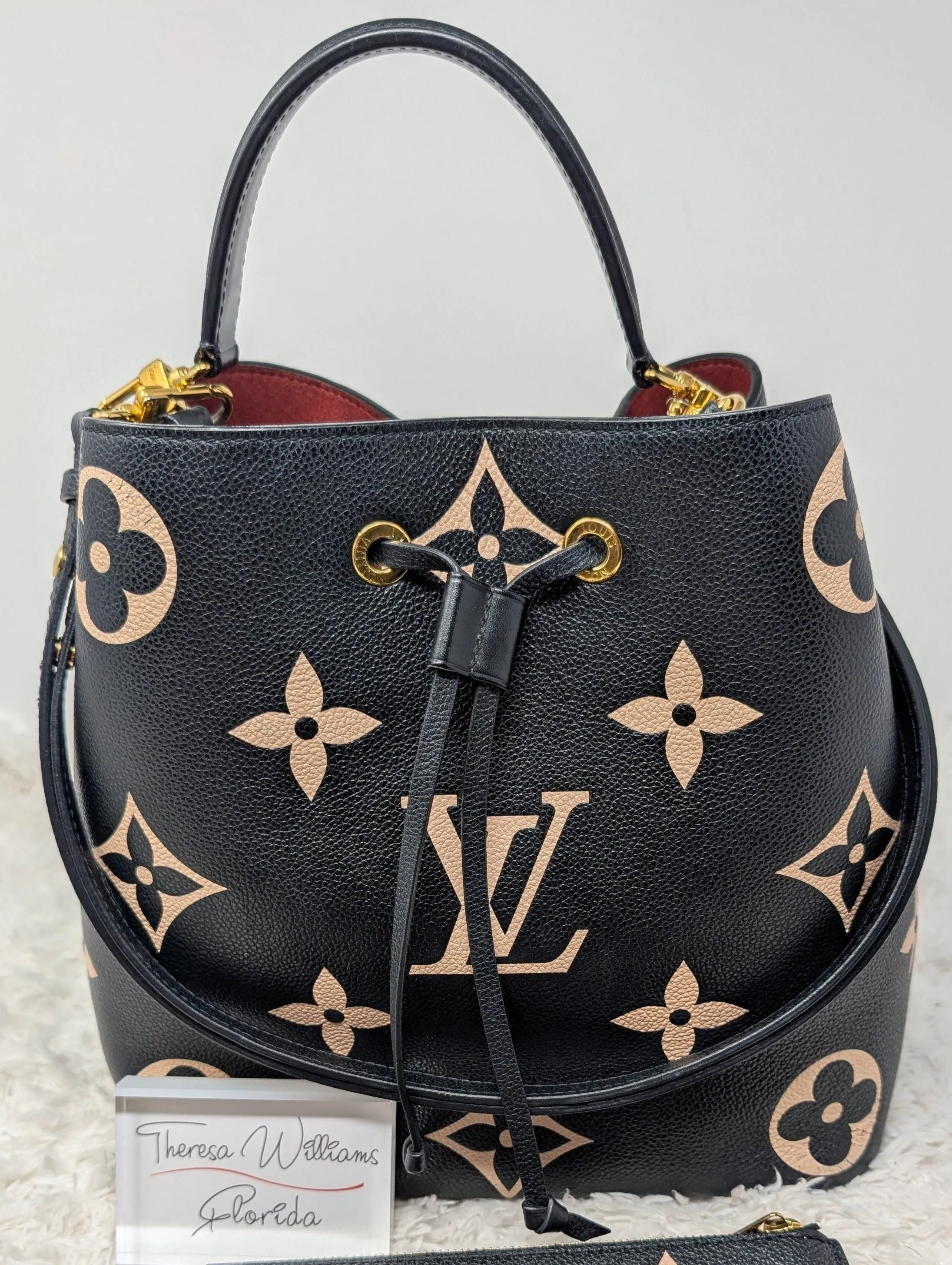 LOUIS VUITTON BLACK BICOLOR NEONOE MM WITH MATCHING POUCH