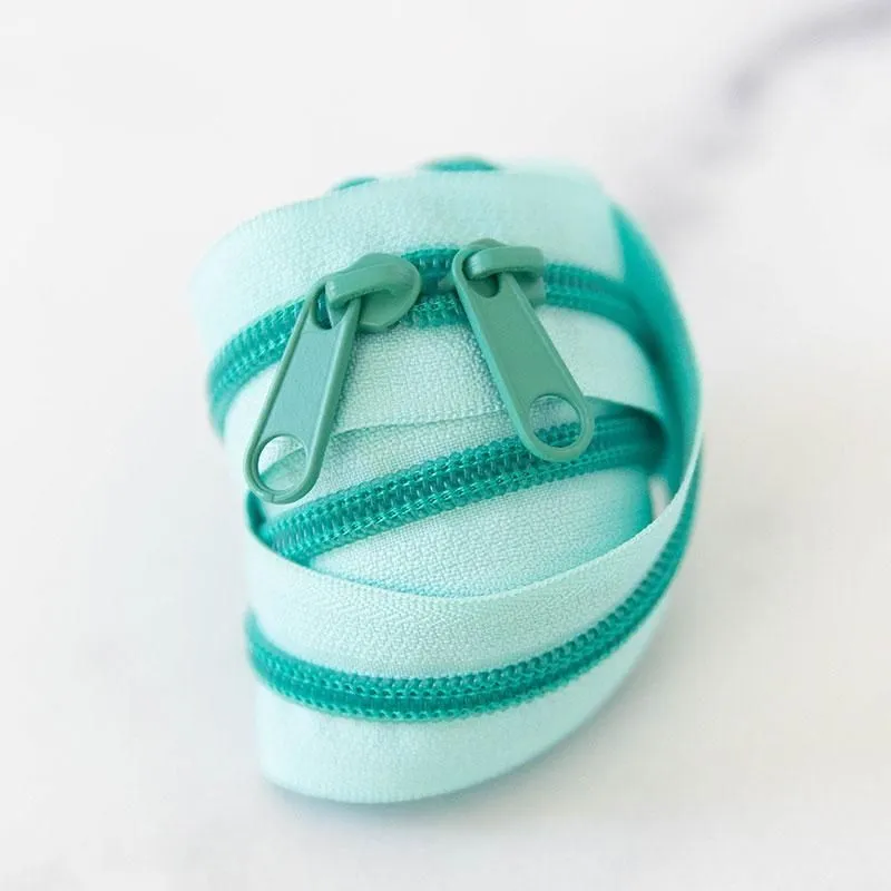 Spearmint 30" Zipper- Aqua