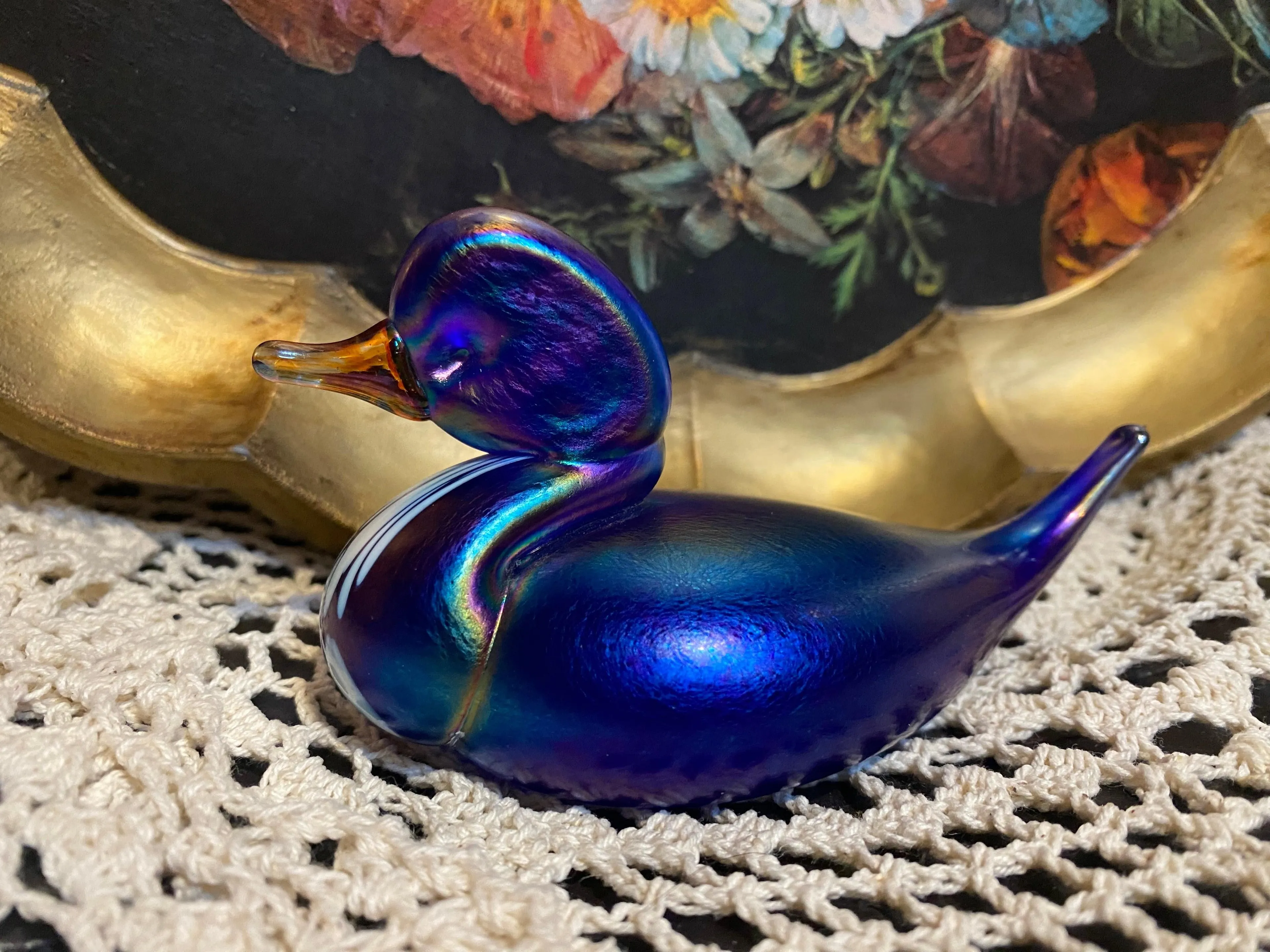 Vintage Vines Studio Iridescent Art Glass Duck Signed