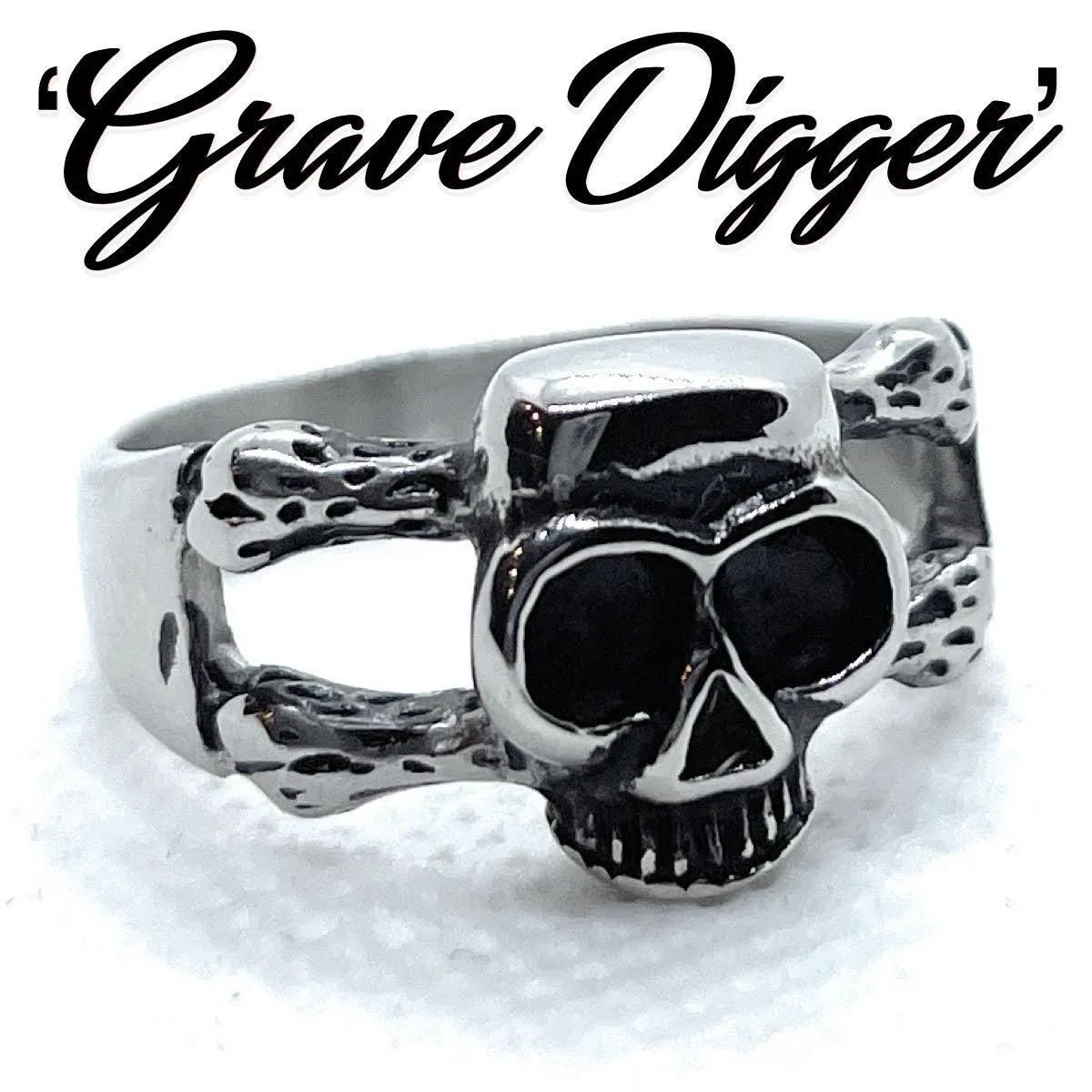 Grave Digger - Skull & Bones Ring (#527)
