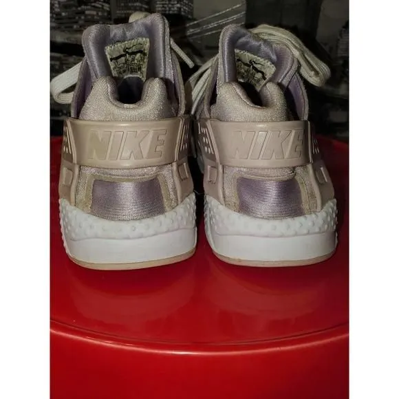 Listing Image Blurred Background