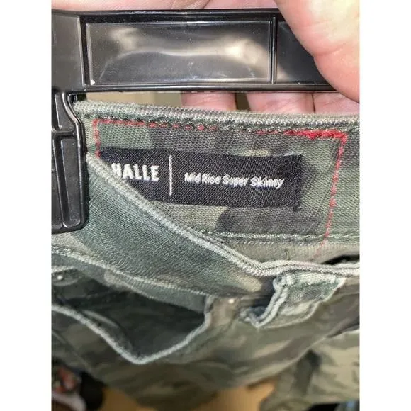 Listing Image Blurred Background
