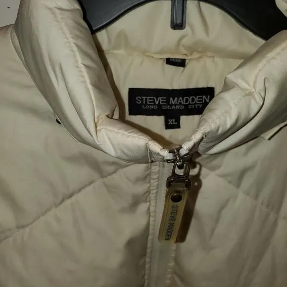 Listing Image Blurred Background