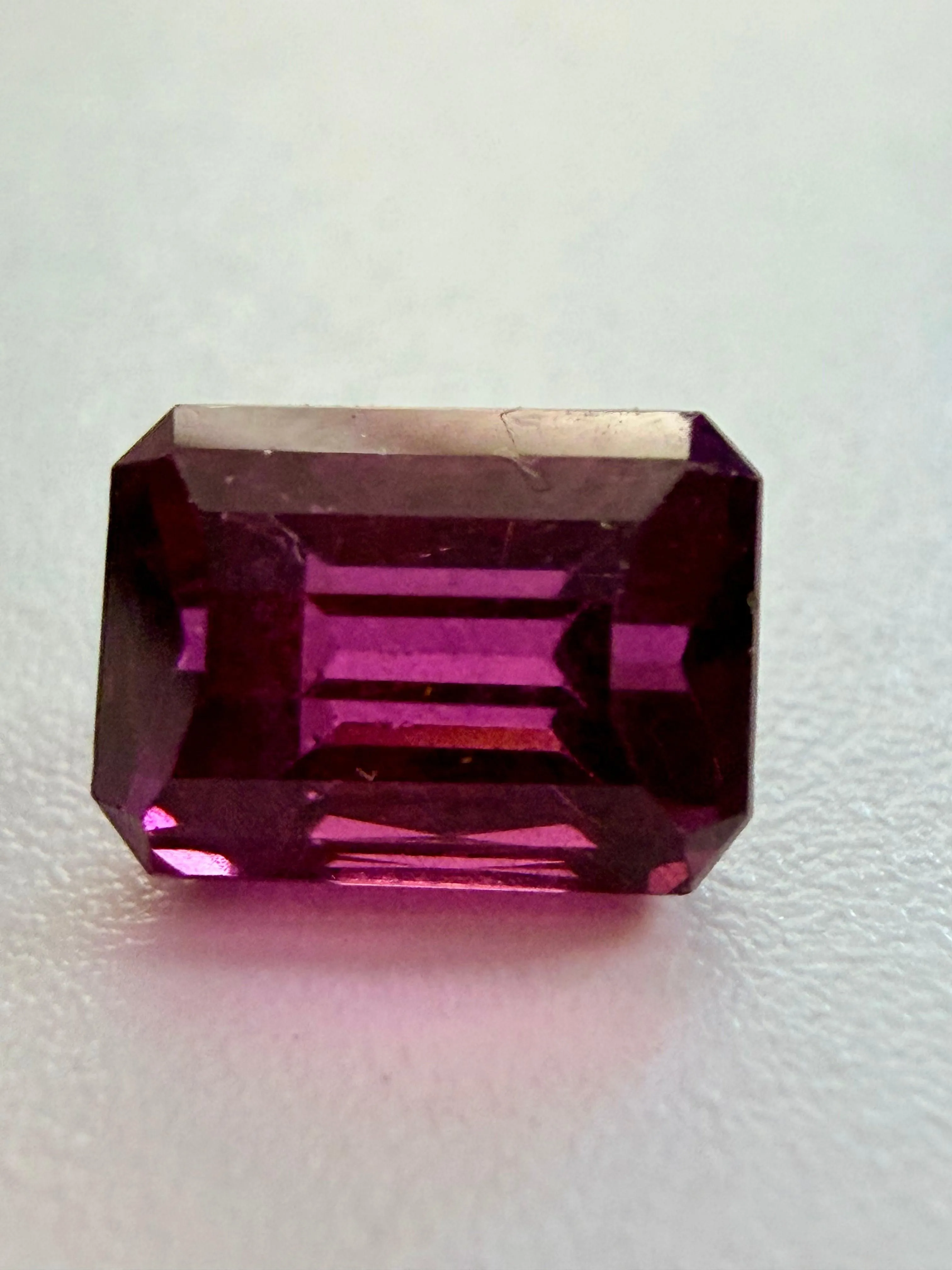 Rhodolite Garnet | Raspberry | 7x5mm Octagon | 1.77ct