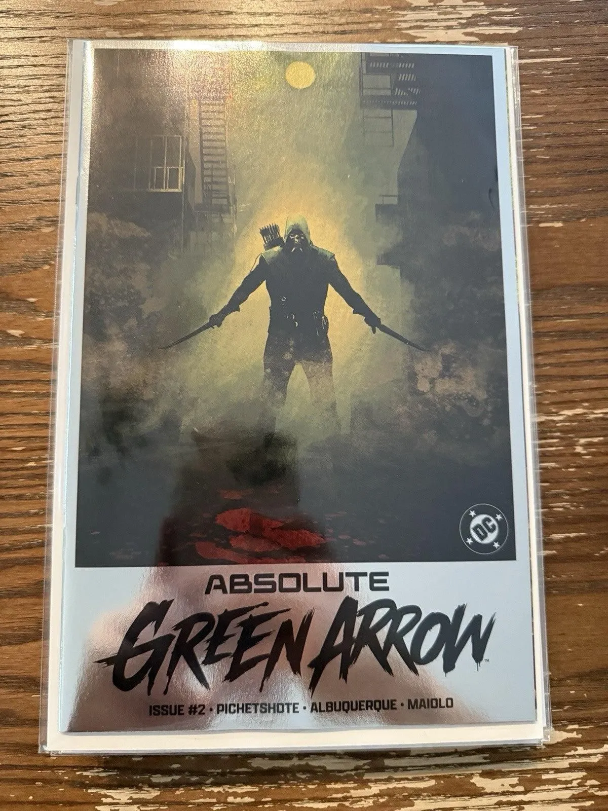 Absolute Green Arrow #1 | Rafael Albuquerque Foil Variant | Movie Poster Variant