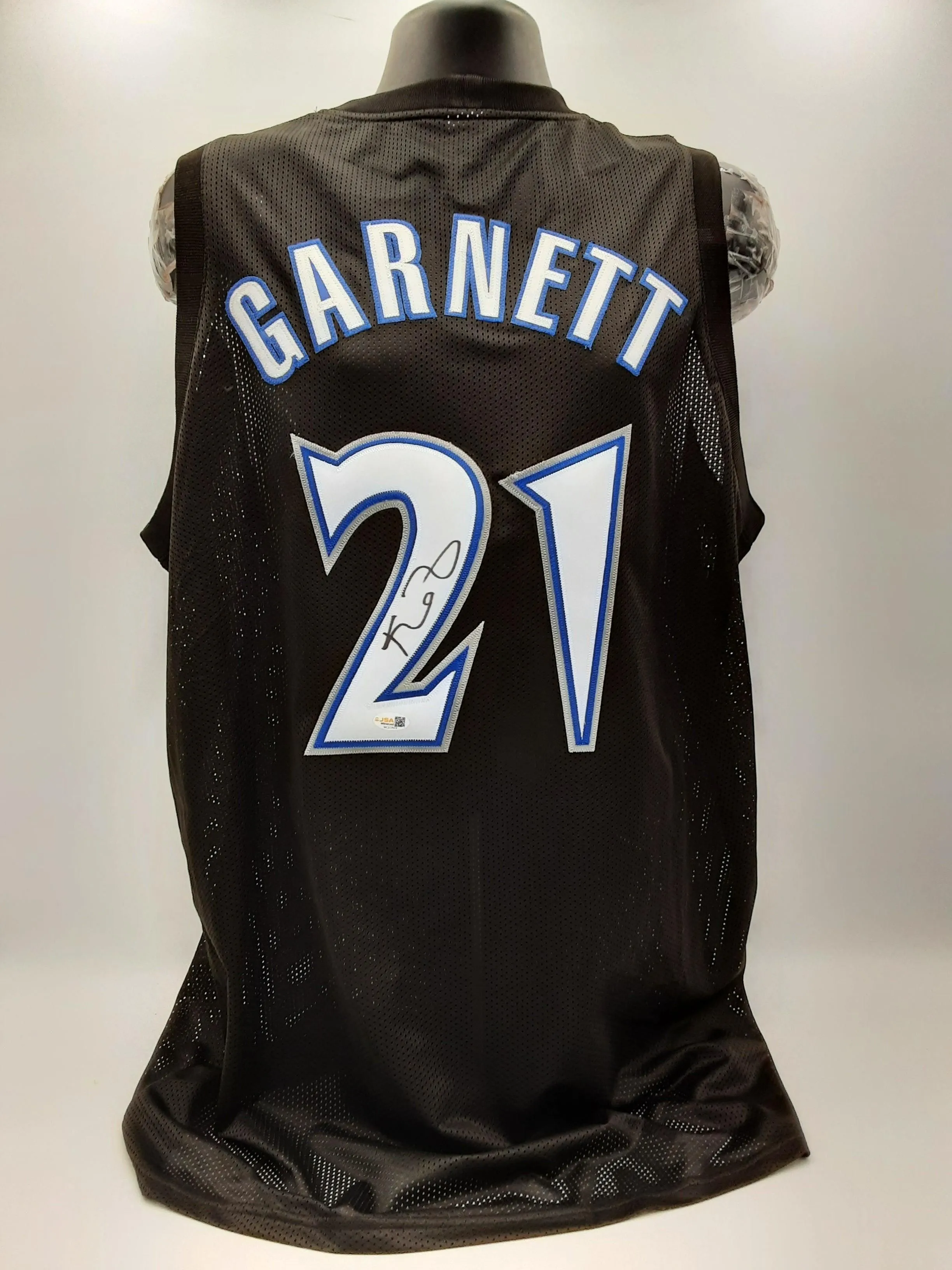 Kevin Garnett Authentic Signed Pro Style Jersey Autographed JSA R2
