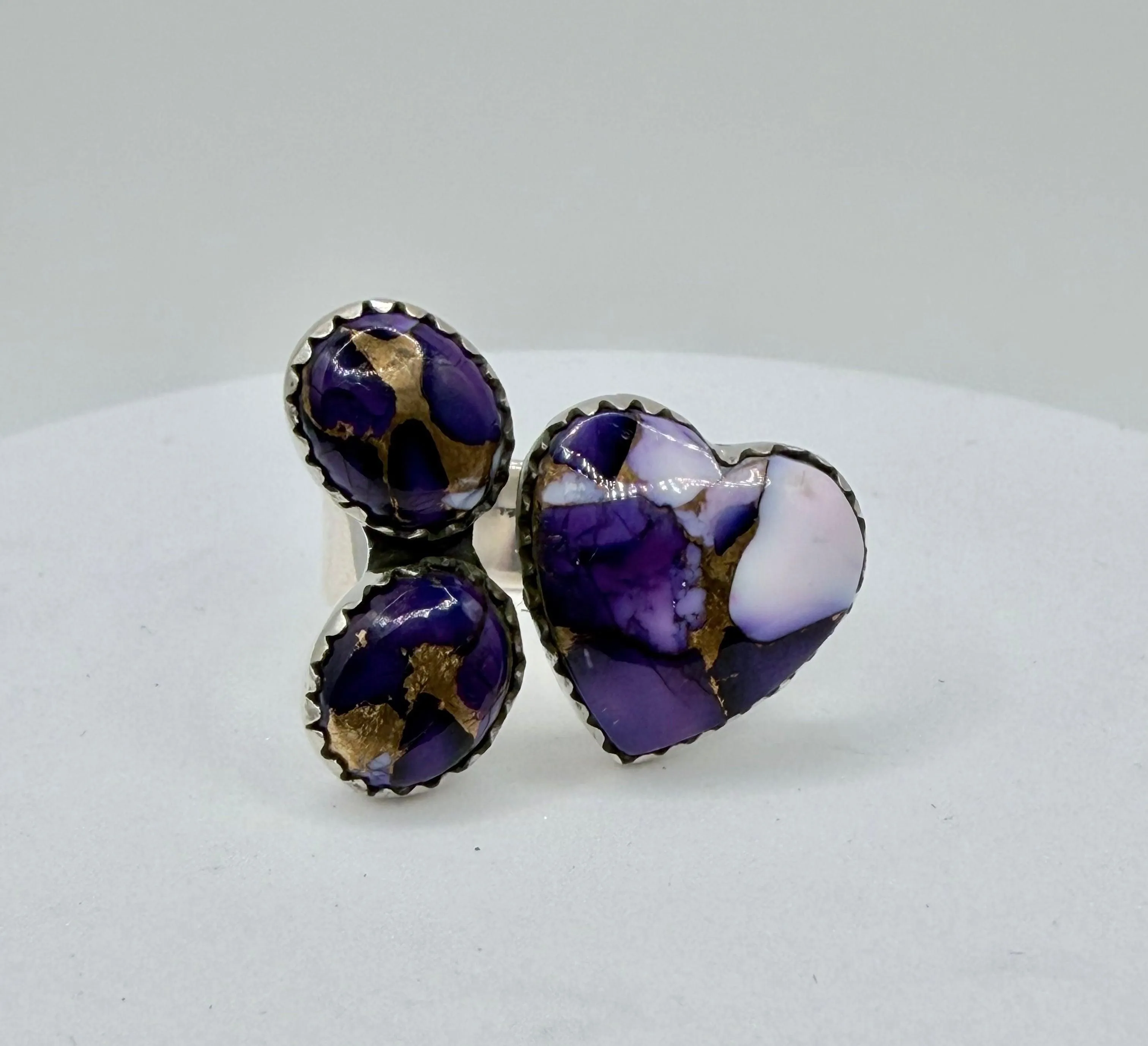 PURPLE MOHAVE HEART CLUSTER ADJUSTABLE RING (JR 157)