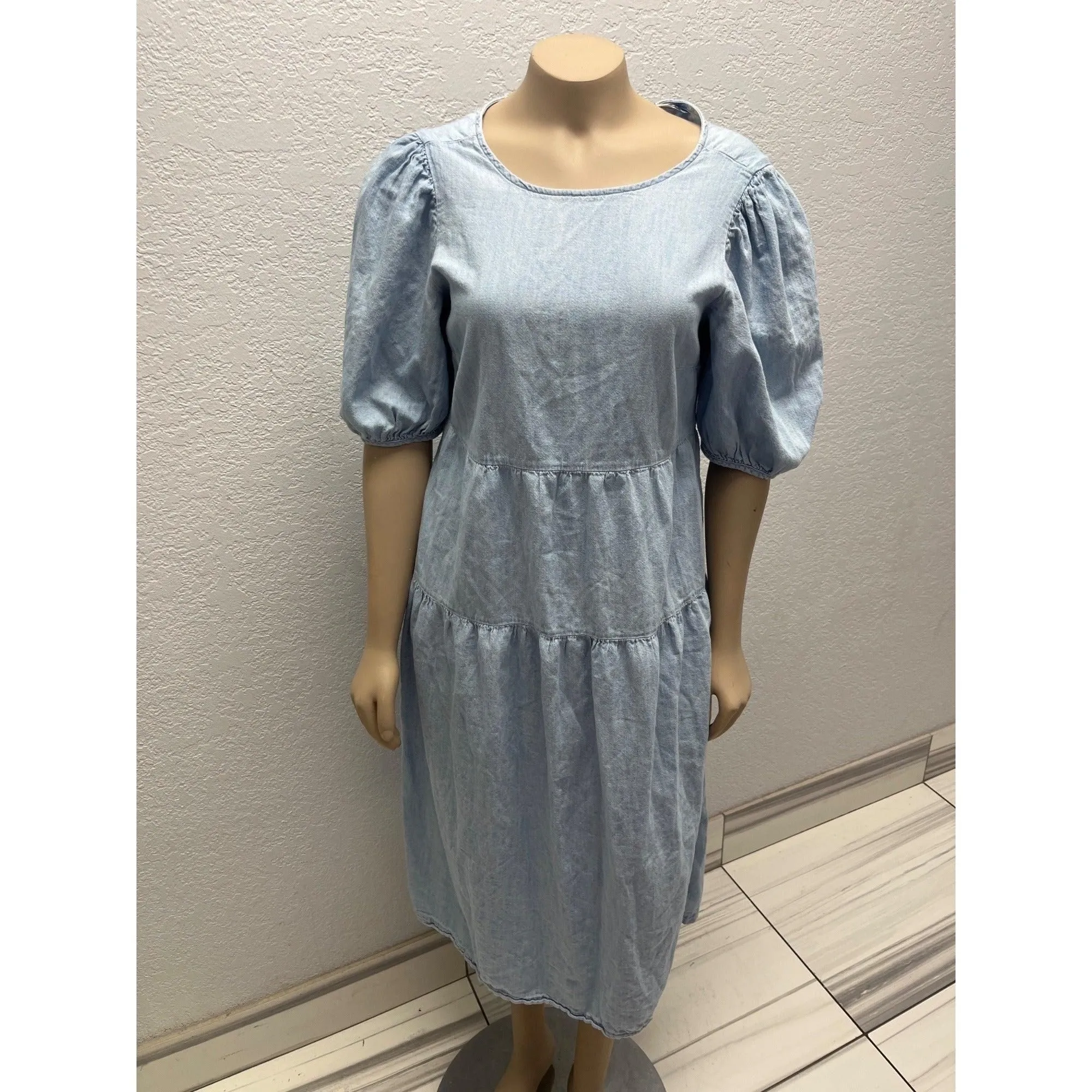 #1096 Light Blue Old Navy Tiered Puff Sleeve Midi Dress S